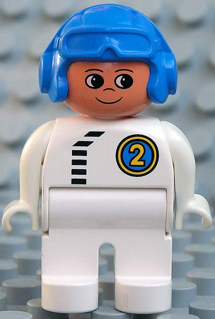 Duplo Figure, Male, White Legs, White Top with Black Zipper and Racer #2, Blue Aviator Helmet (75716)