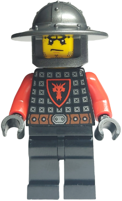 Castle - Dragon Knight Scale Mail with Dragon Shield, Helmet with Broad Brim