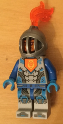 Royal Soldier / King's Guard - Flat Silver Helmet