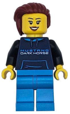 Ford Mustang Dark Horse Driver