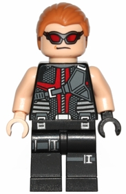 Hawkeye - Black and Dark Red Suit, Medium Nougat Hair
