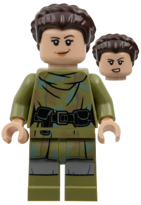 Princess Leia - Endor Outfit, Olive Green Camouflage, Braided Hair