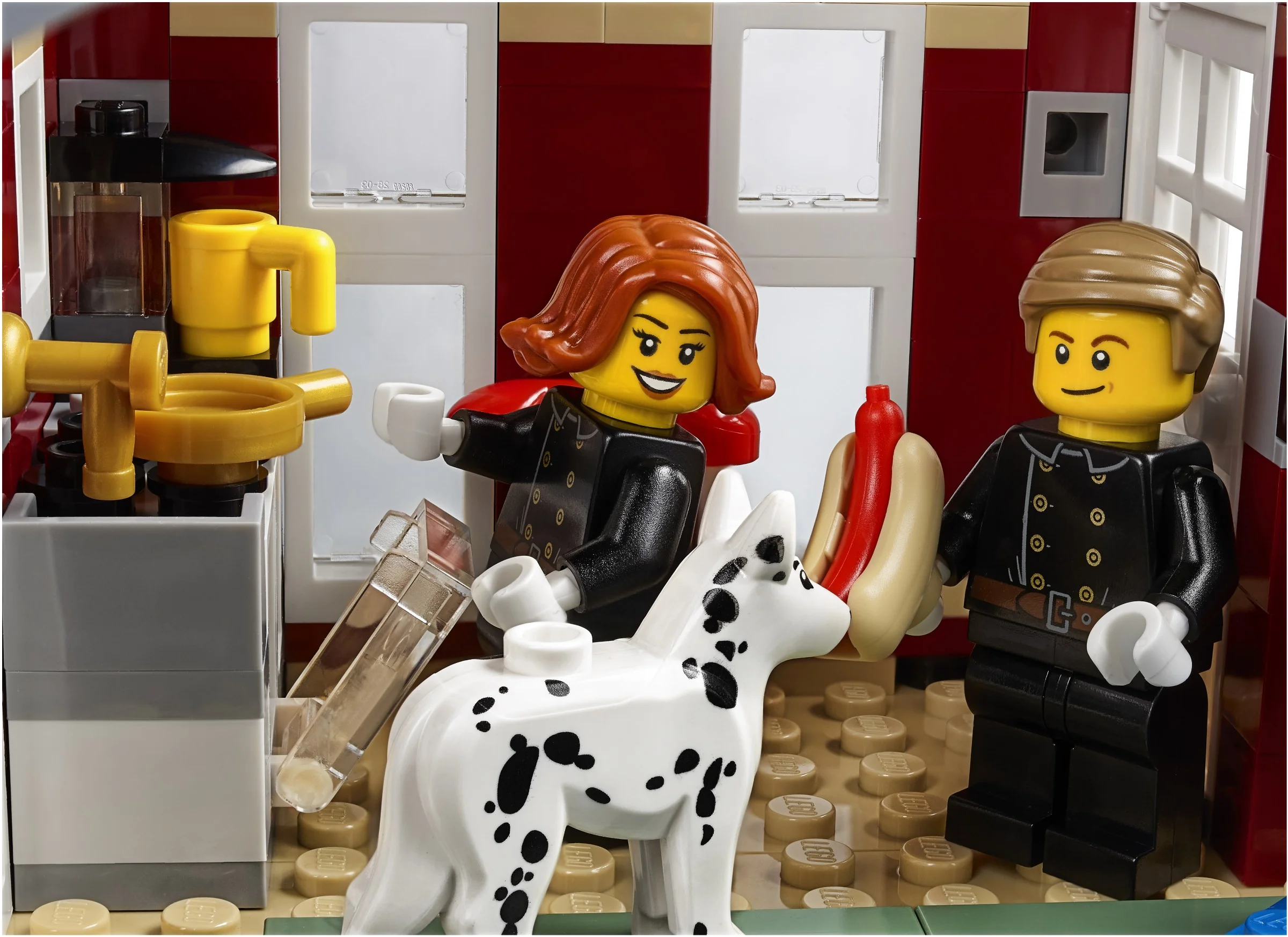 LEGO® 10263 Expert Remiza strażacka w zimowej wiosce - zdjęcie 14