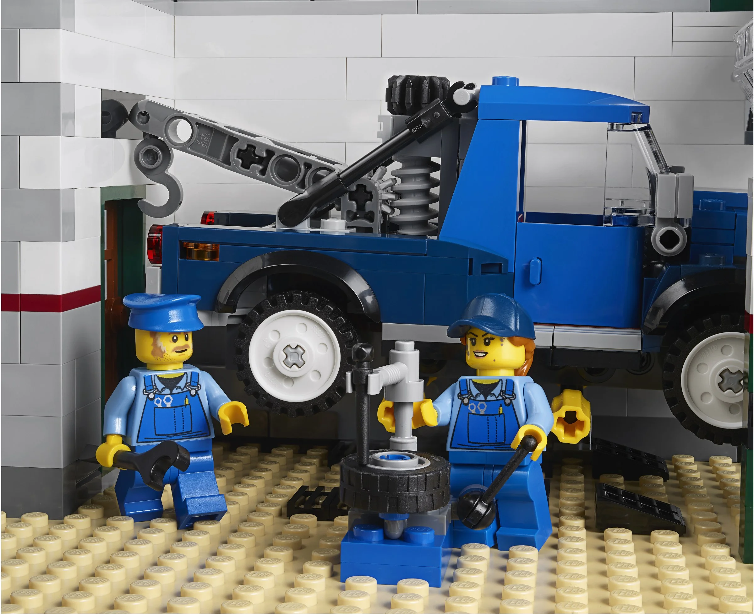 LEGO® 10264 Creator Expert Warsztat na rogu 10264 - zdjęcie 6