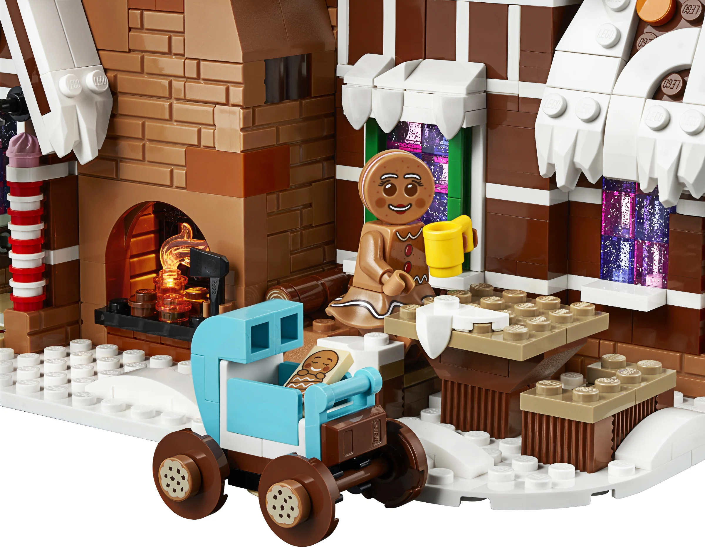 LEGO® 10267 Creator Expert Chatka Z Piernika 10267 b - zdjęcie 26
