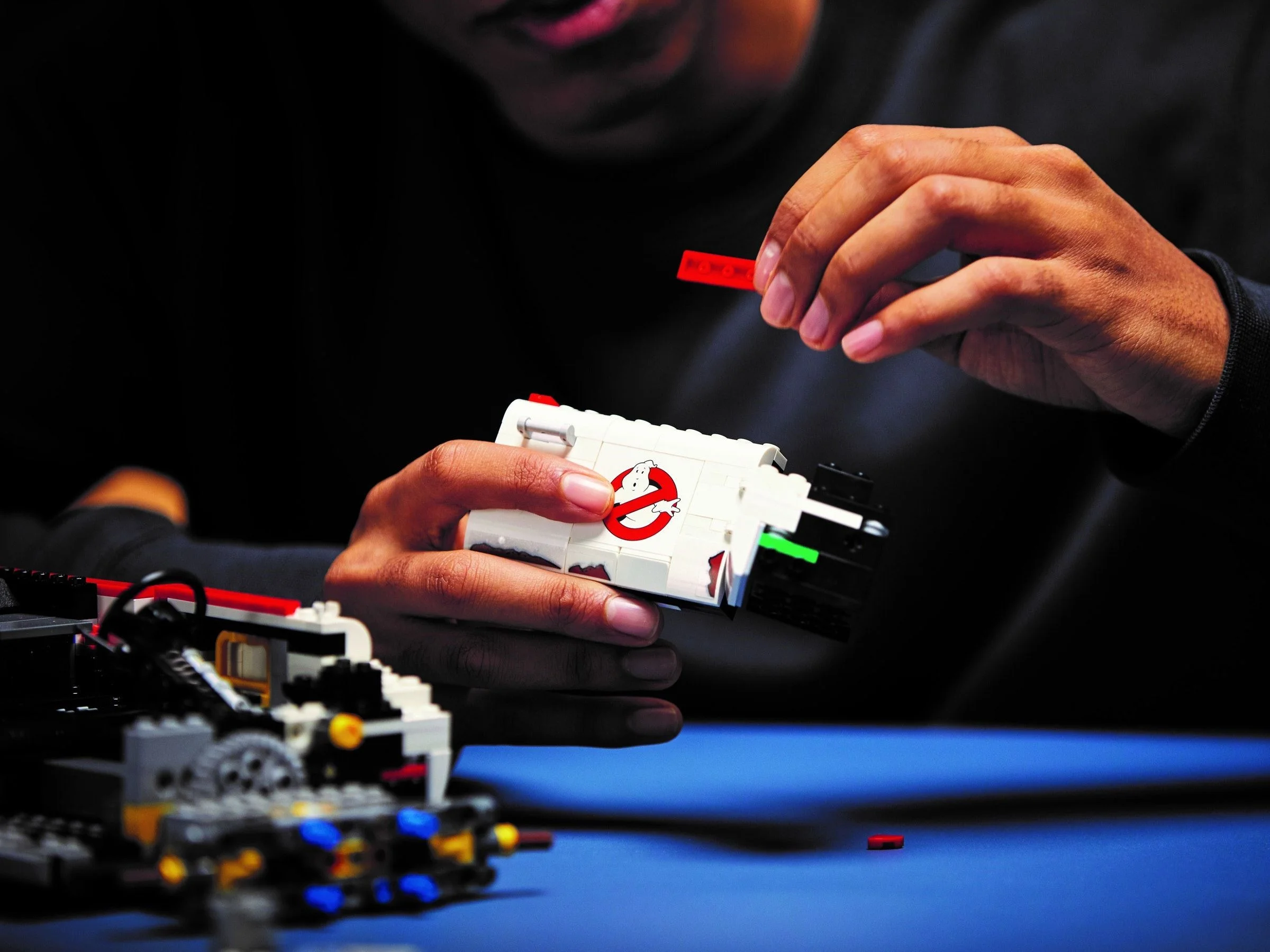 LEGO® 10274 ECTO-1 Pogromców duchów - zdjęcie 12