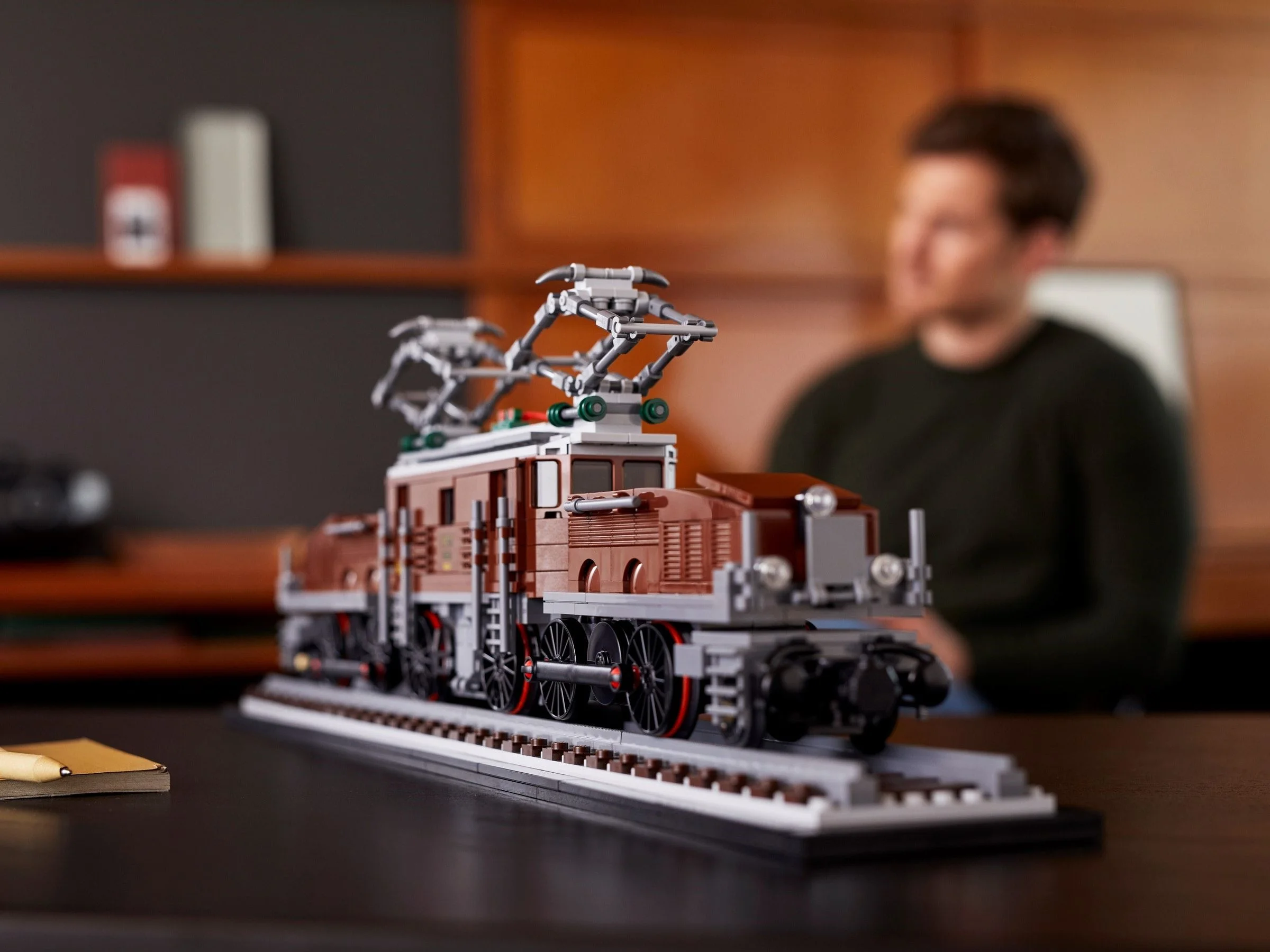 LEGO® 10277 Lokomotywa Crocodile - zdjęcie 16