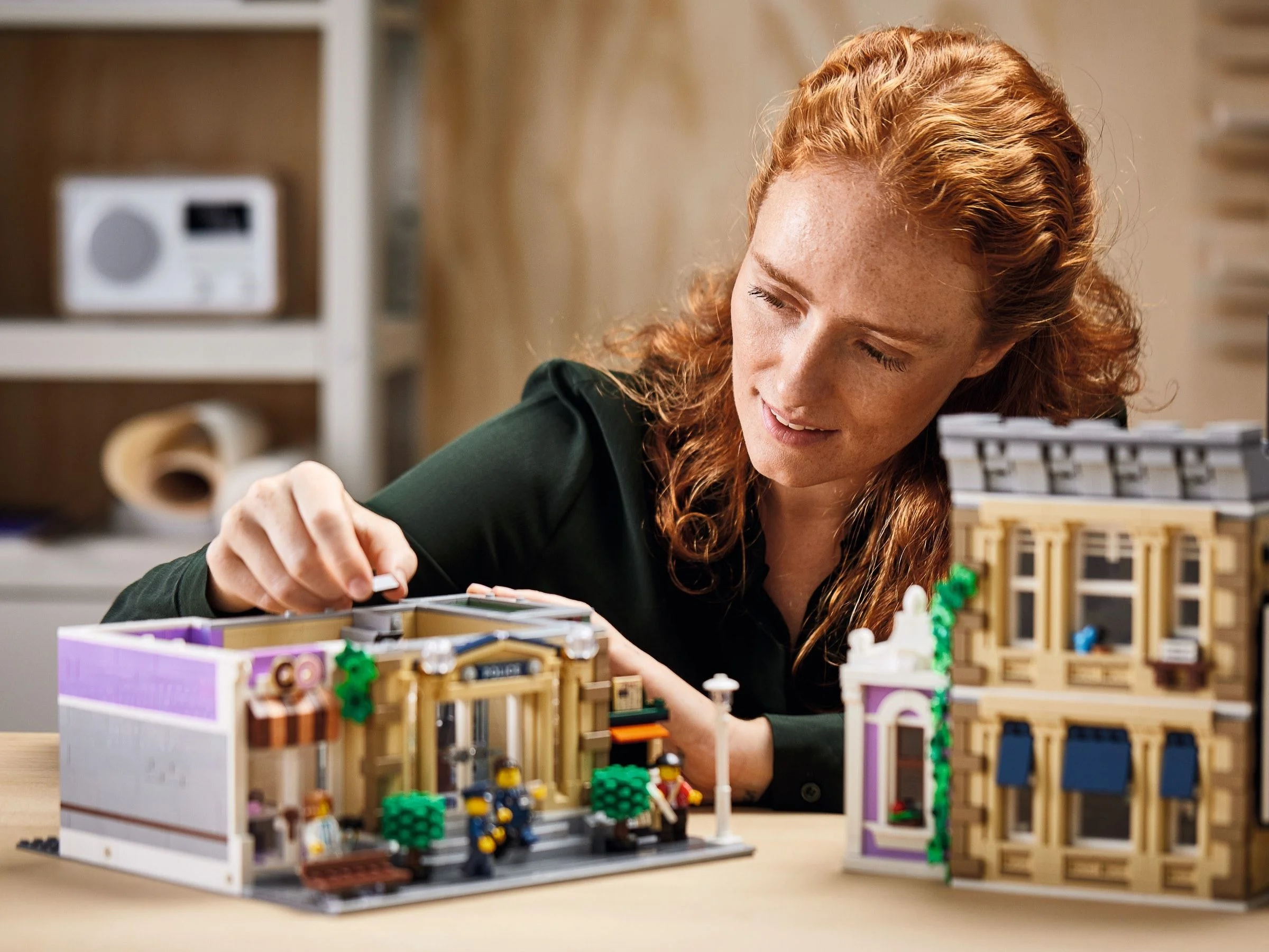 LEGO® 10278 Expert Posterunek policji - zdjęcie 5