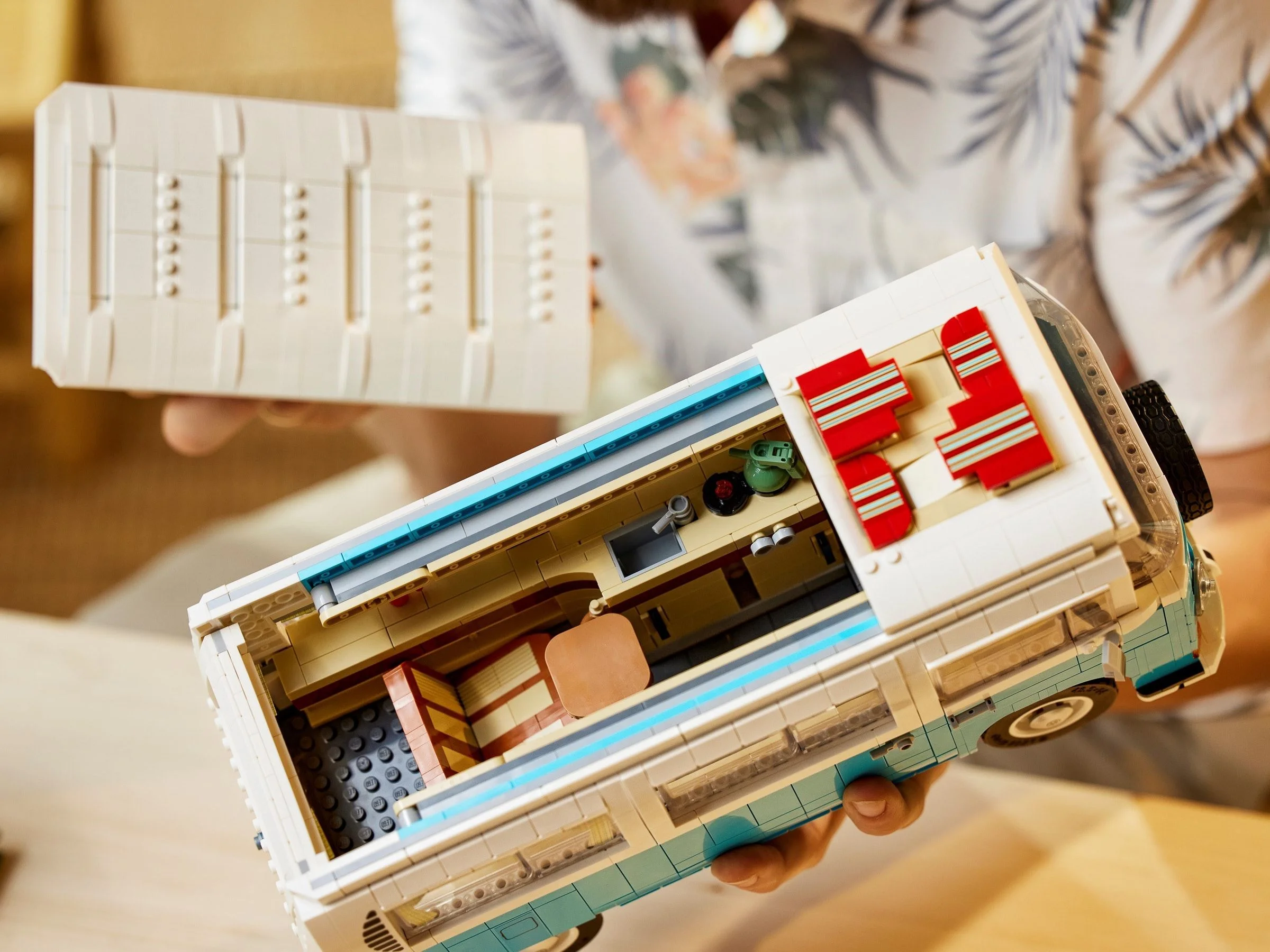 LEGO® 10279 Klocki Lego Creator Expert Zestaw Bus Van kempingowy Volkswagen T2 - zdjęcie 20