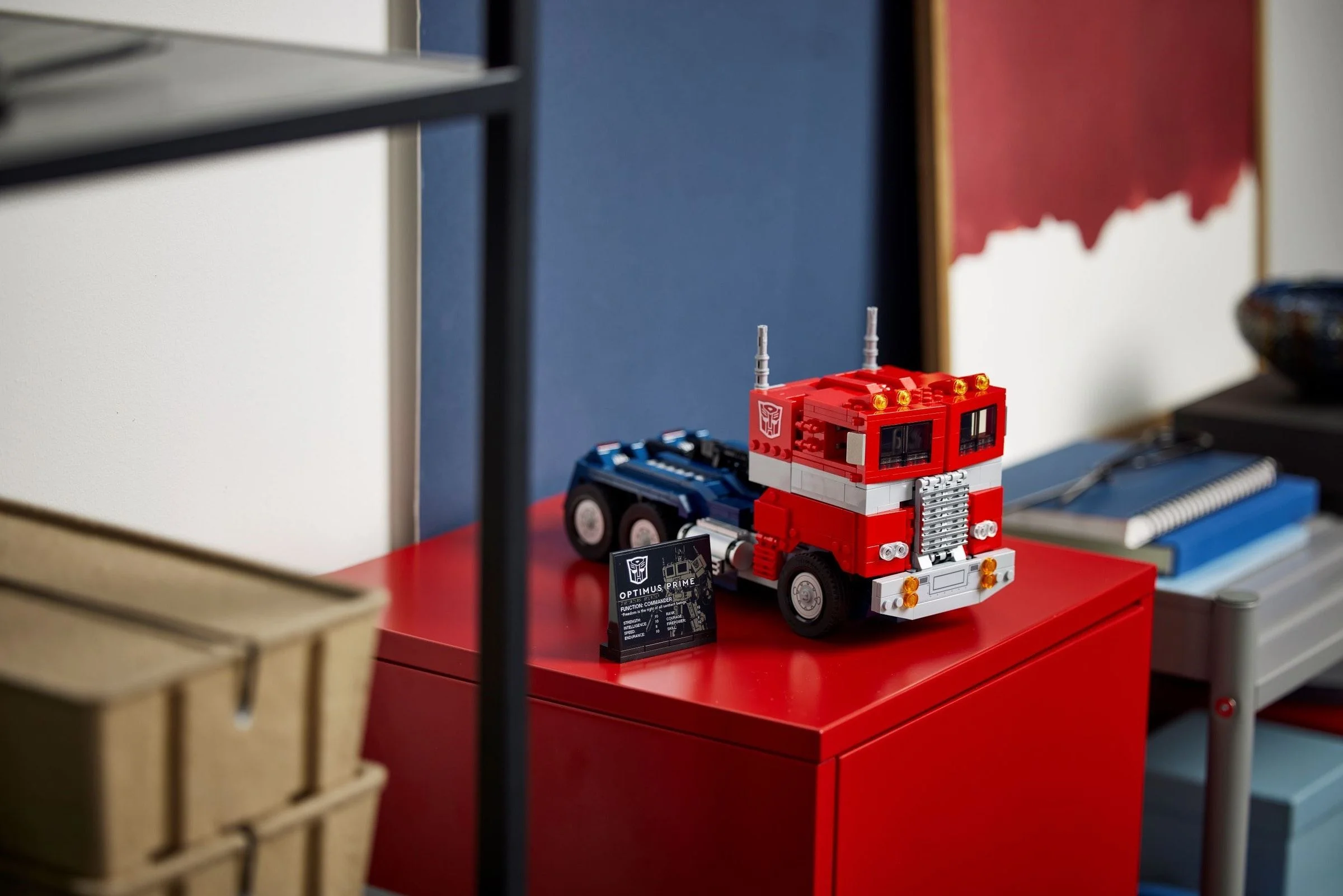 LEGO® 10302 Zestaw klocków Lego Icons Optimus Prime - zdjęcie 7