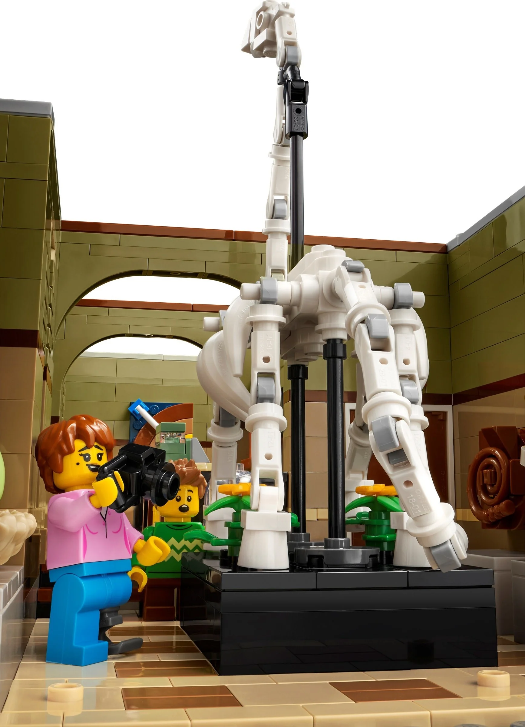 LEGO® 10326 Muzeum Historii Naturalnej - zdjęcie 7