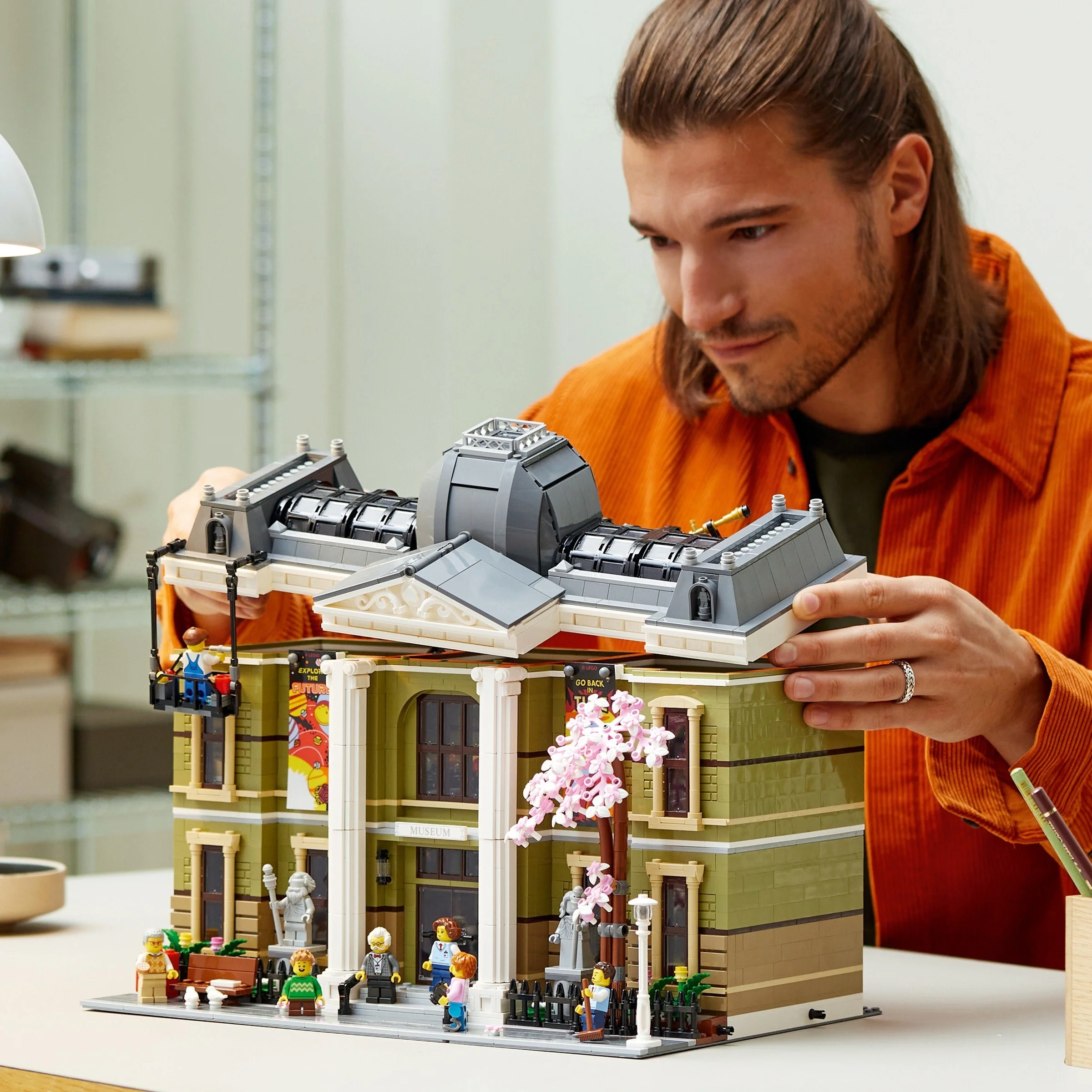 LEGO® 10326 Muzeum Historii Naturalnej - zdjęcie 17