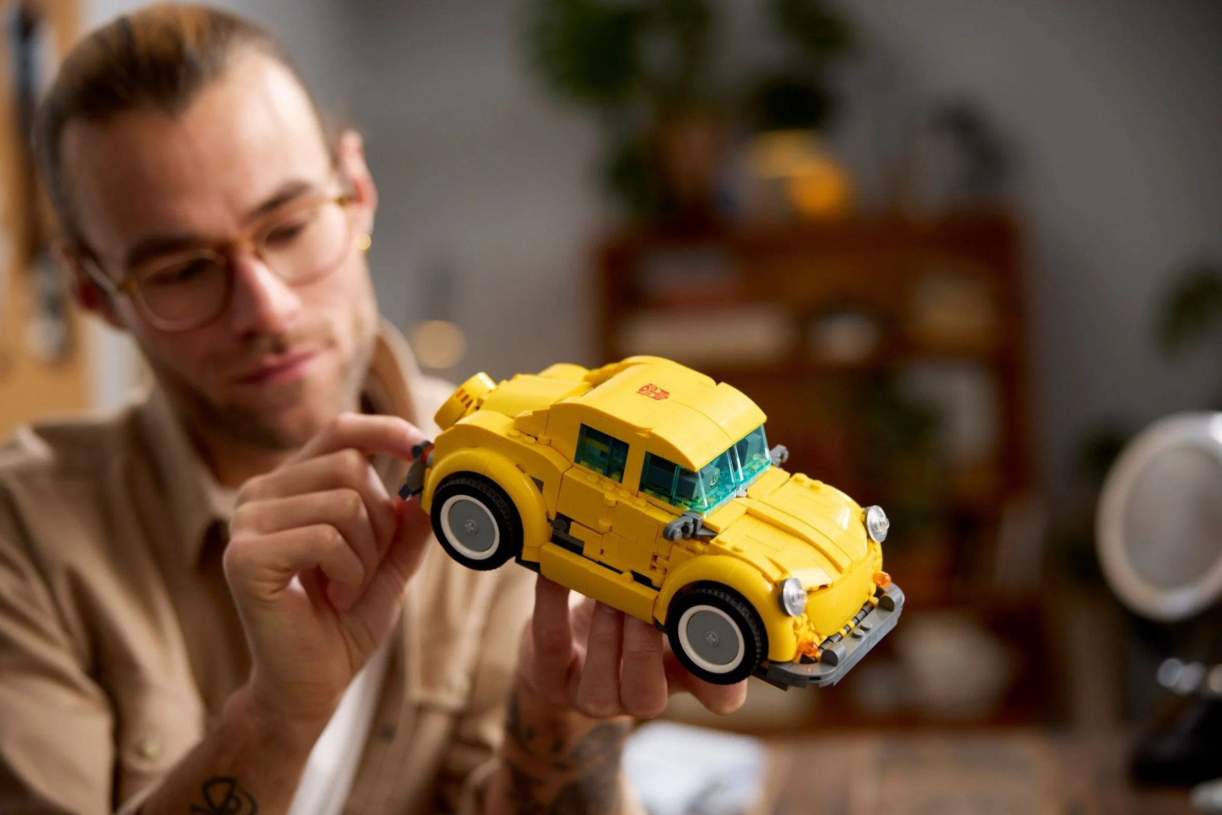 LEGO® 10338 Bumblebee - zdjęcie 6