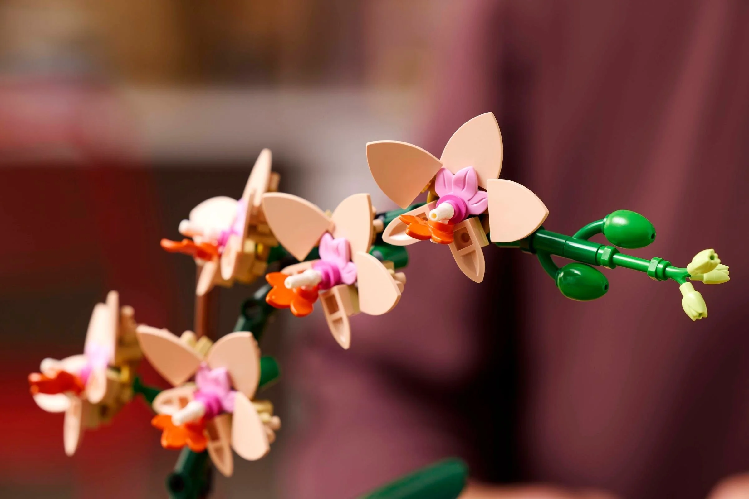 LEGO® 10343 Mała orchidea - zdjęcie 4