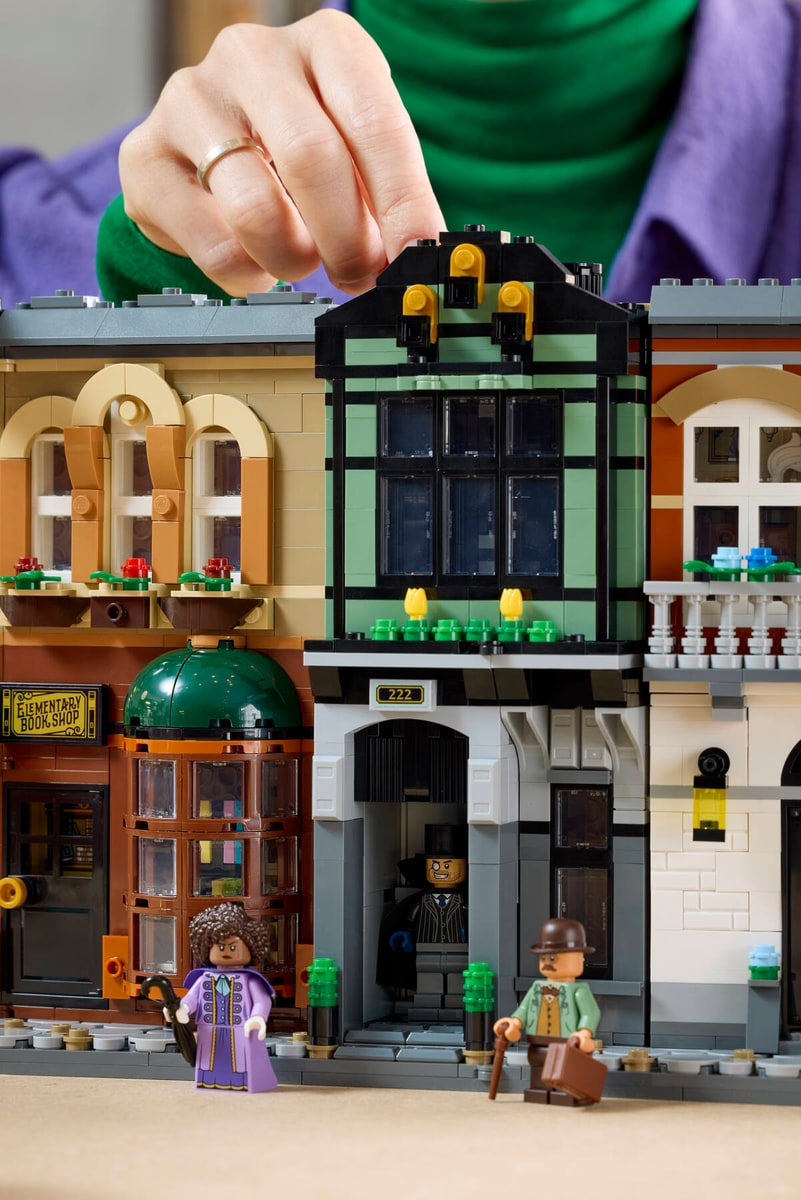 LEGO® 10351 Sherlock Holmes: Book nook - zdjęcie 14