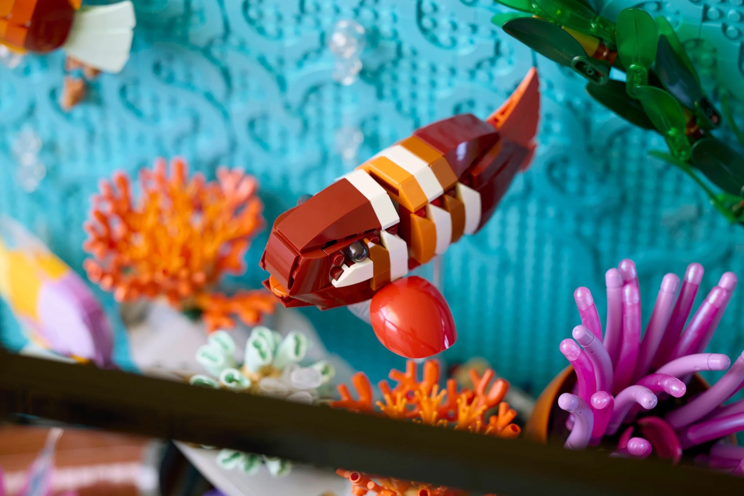 LEGO® 10366 Tropikalne akwarium - zdjęcie 21