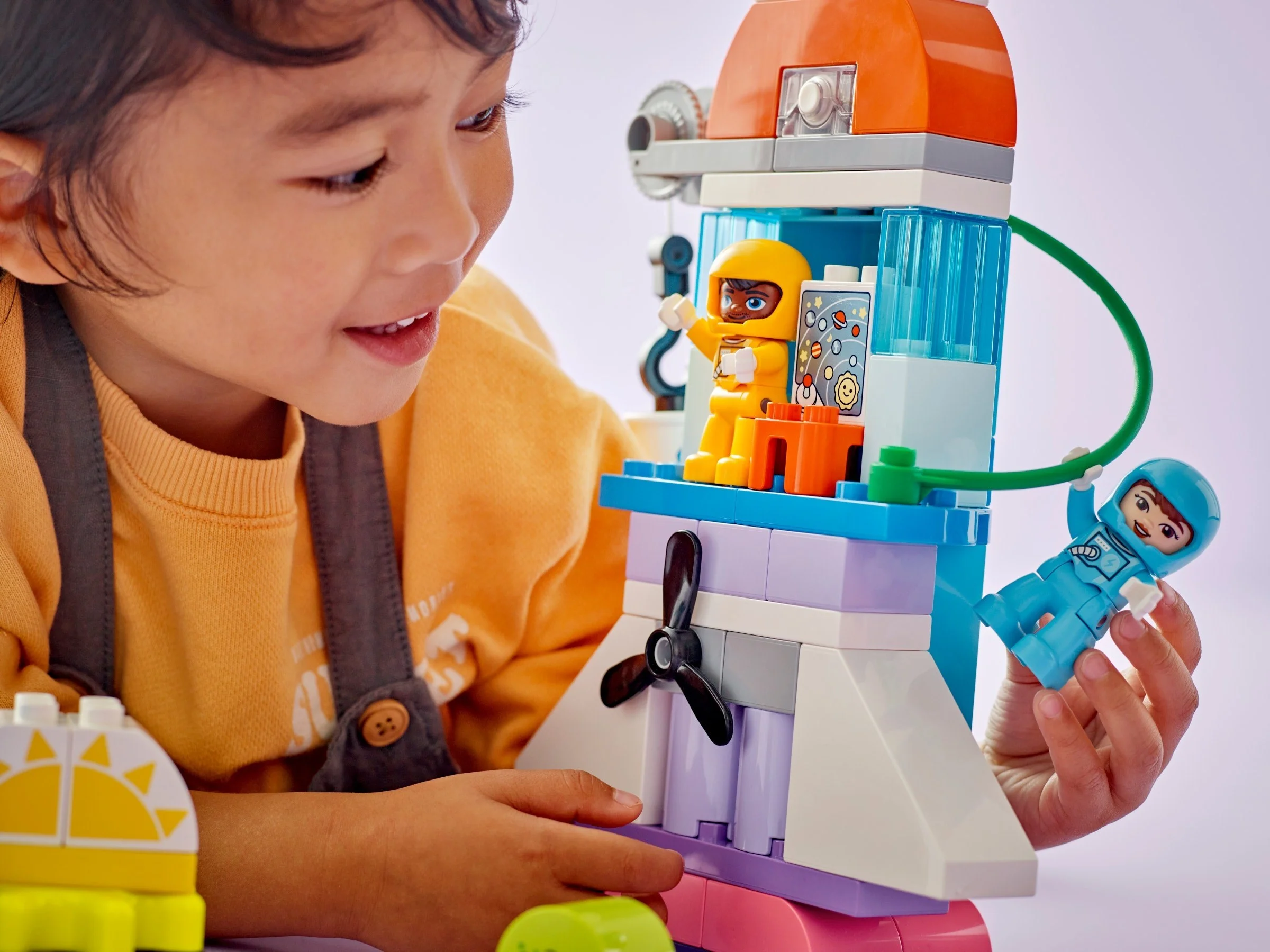 LEGO® 10422 Przygoda w promie kosmicznym 3 w 1 - zdjęcie 7
