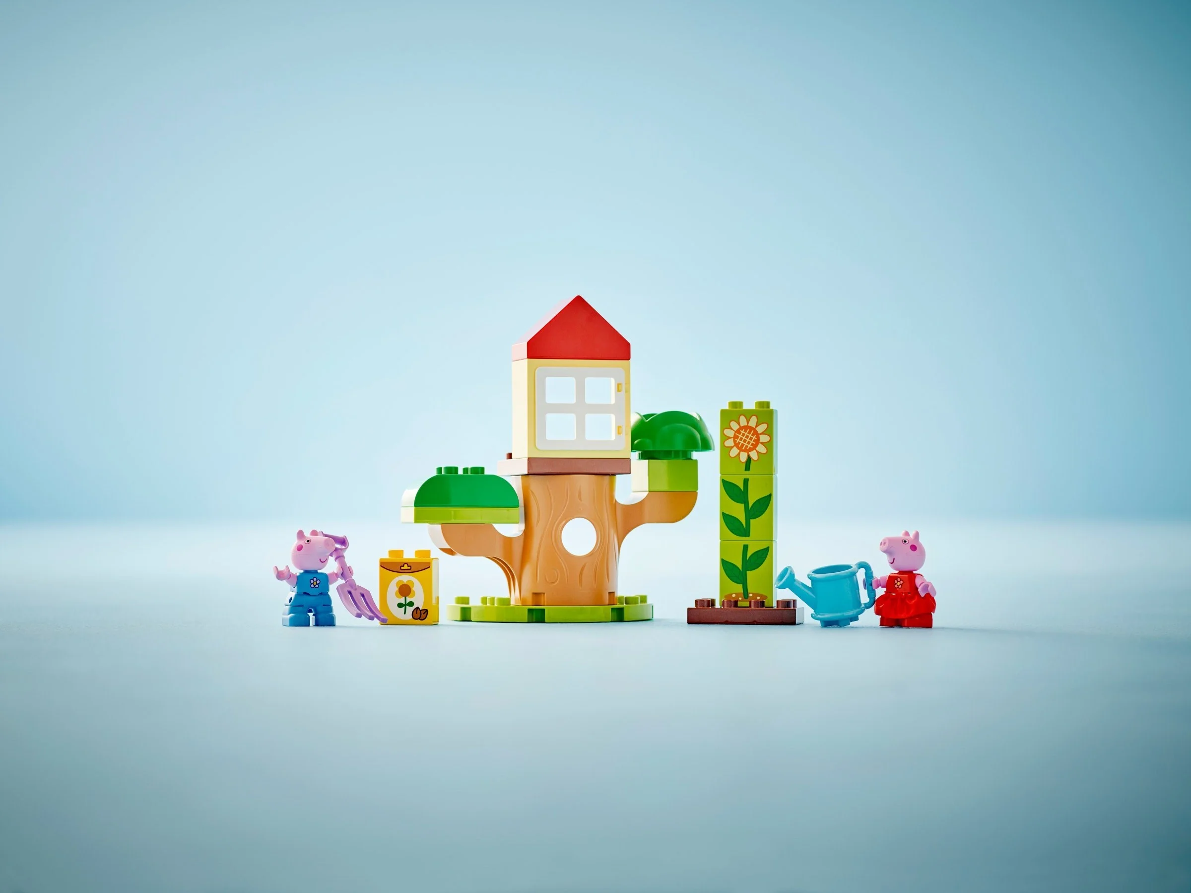 LEGO® 10431 Ogród i domek na drzewie Peppy - zdjęcie 6