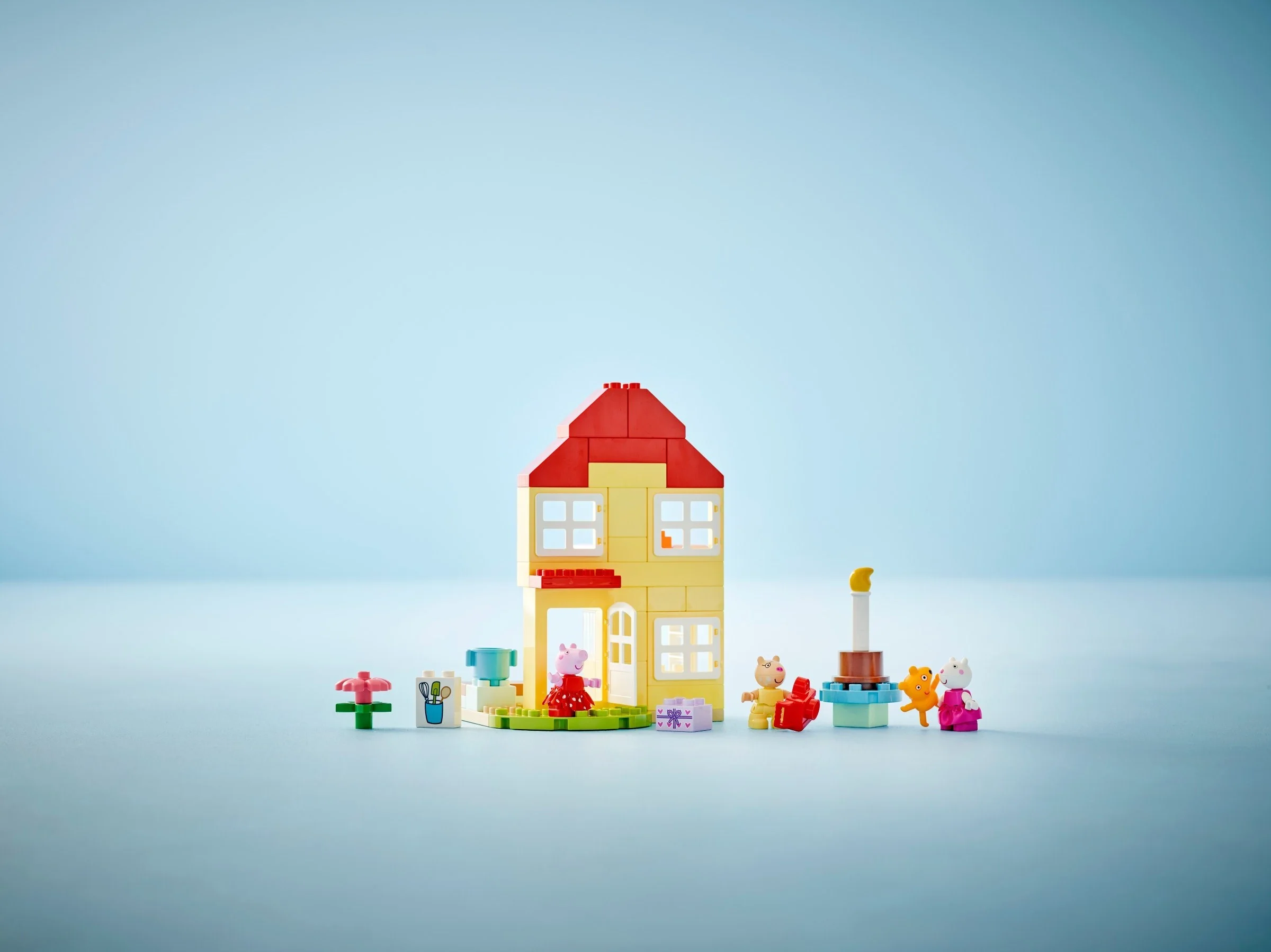 LEGO® 10433 Urodzinowy domek Peppy - zdjęcie 6