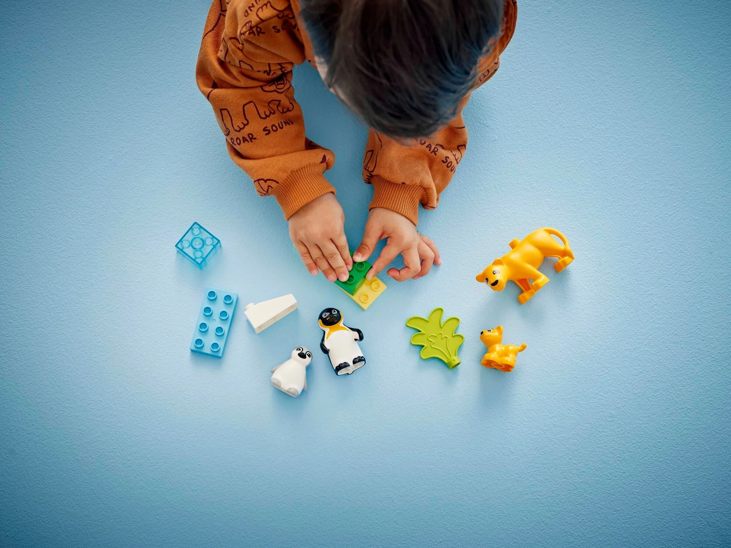 LEGO® 10442 Rodziny dzikich zwierząt: pingwiny i lwy - zdjęcie 4