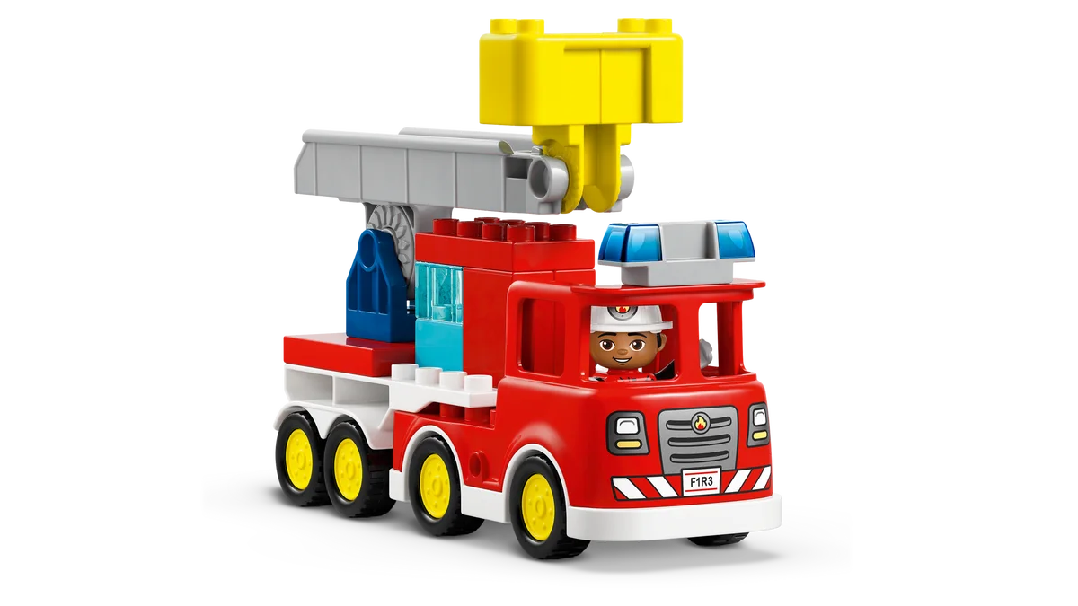 LEGO® 10473 Wóz strażacki z wężem i strażakiem - zdjęcie 23