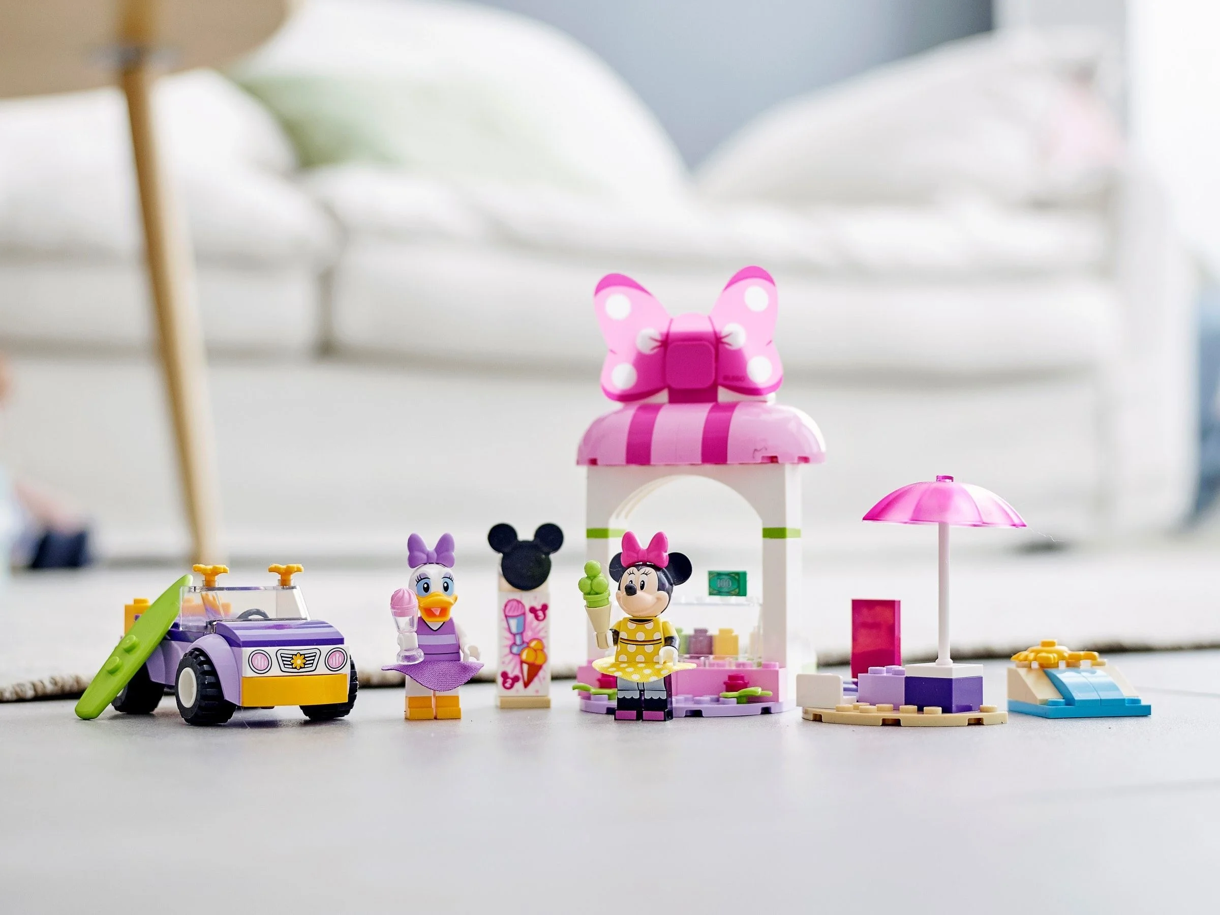 LEGO® 10773 Sklep z lodami Myszki Minnie - zdjęcie 4