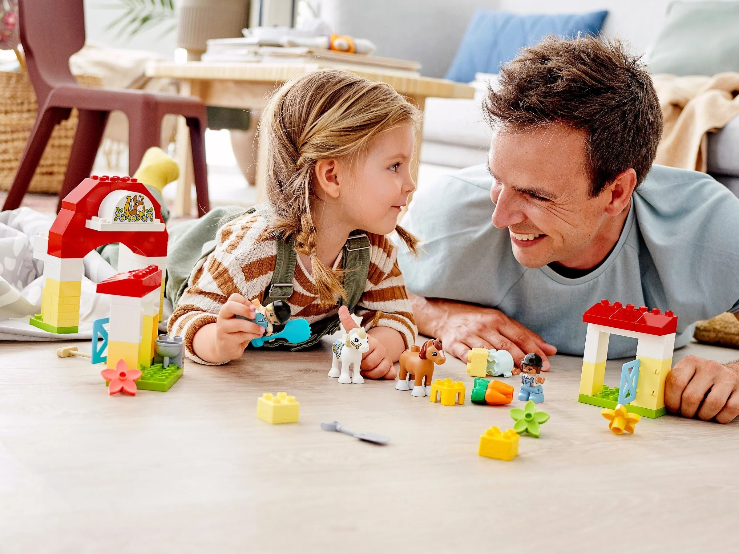 LEGO® 10951 Stadnina i kucyki - zdjęcie 6
