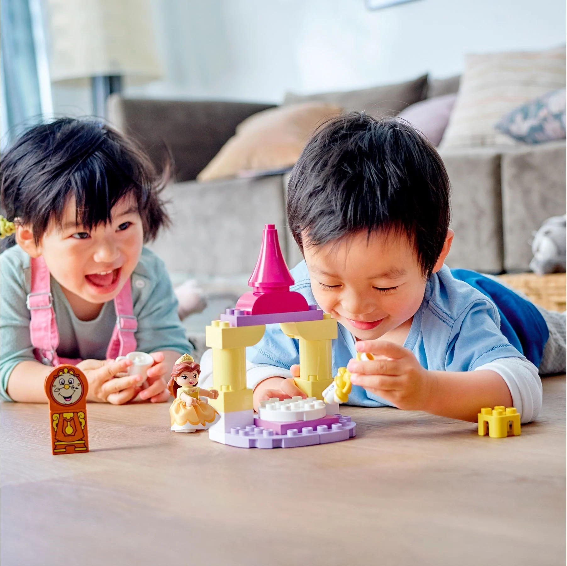 LEGO® 10960 Sala balowa Belli - zdjęcie 5