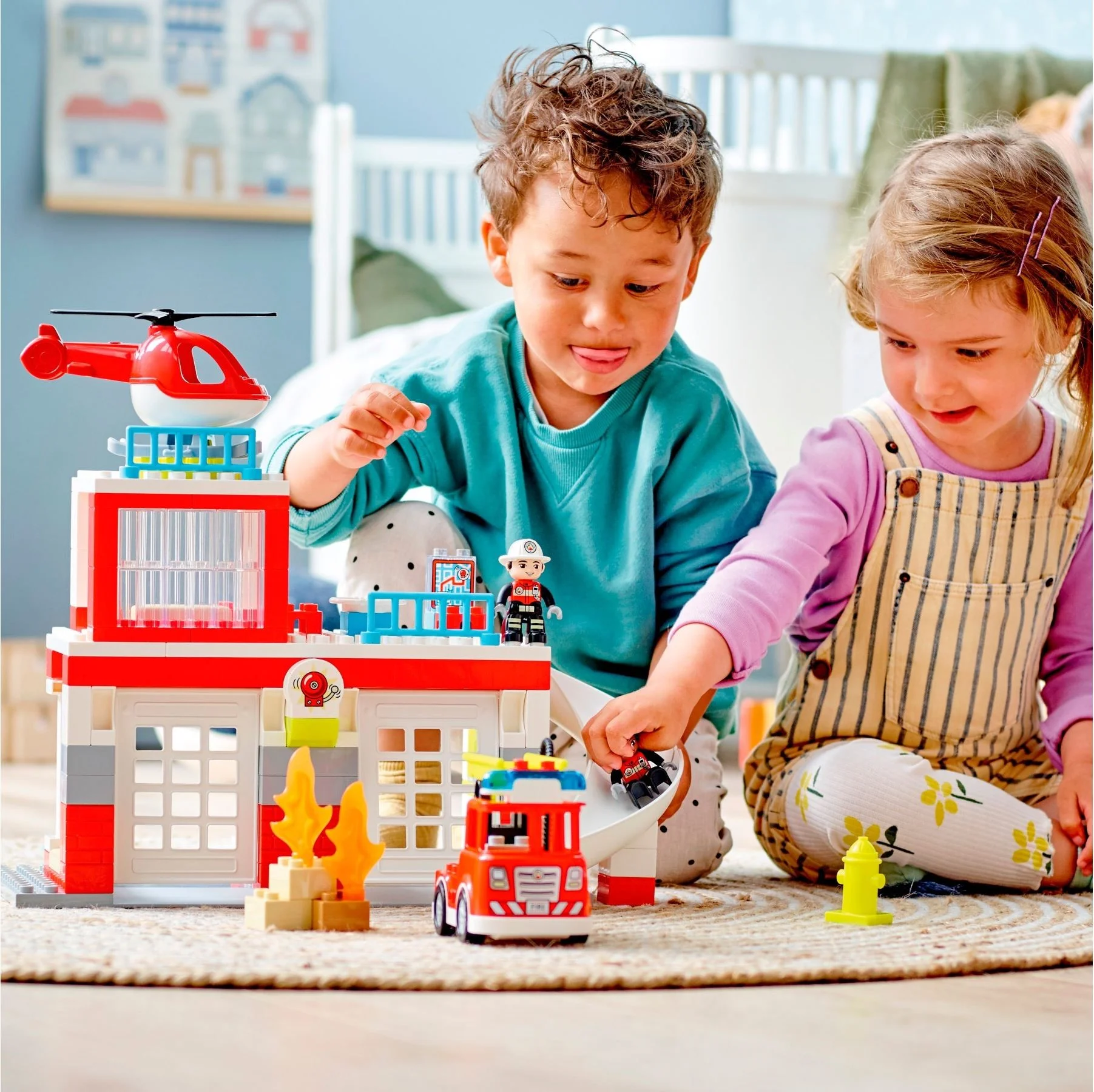 LEGO® 10970 REmiza Strażacka - zdjęcie 11