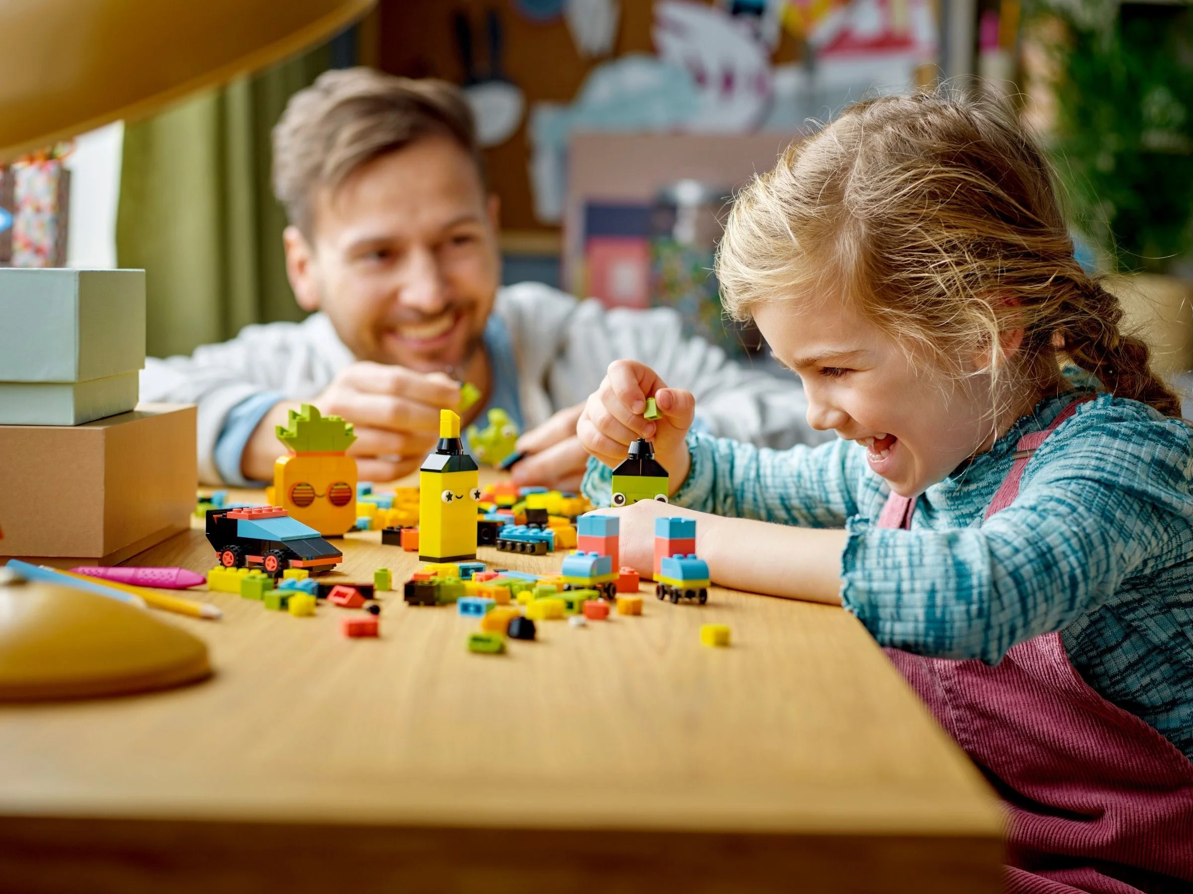 LEGO® 11027 Kreatywna zabawa neonowymi kolorami - zdjęcie 5
