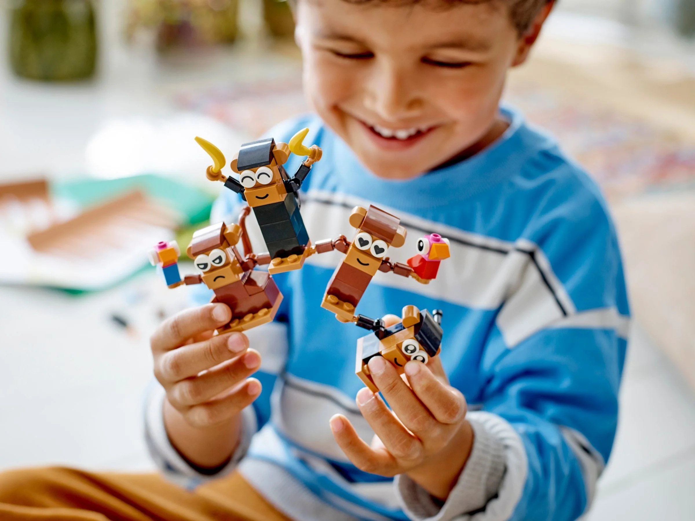 LEGO® 11031 Kreatywna małpia zabawa - zdjęcie 6