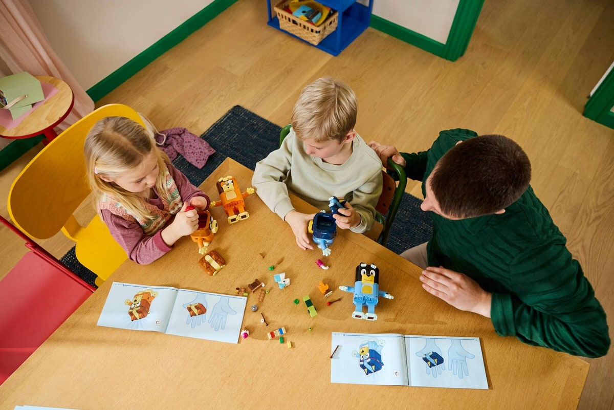 LEGO® 11217 Rodzina Blue z klocków - zdjęcie 8