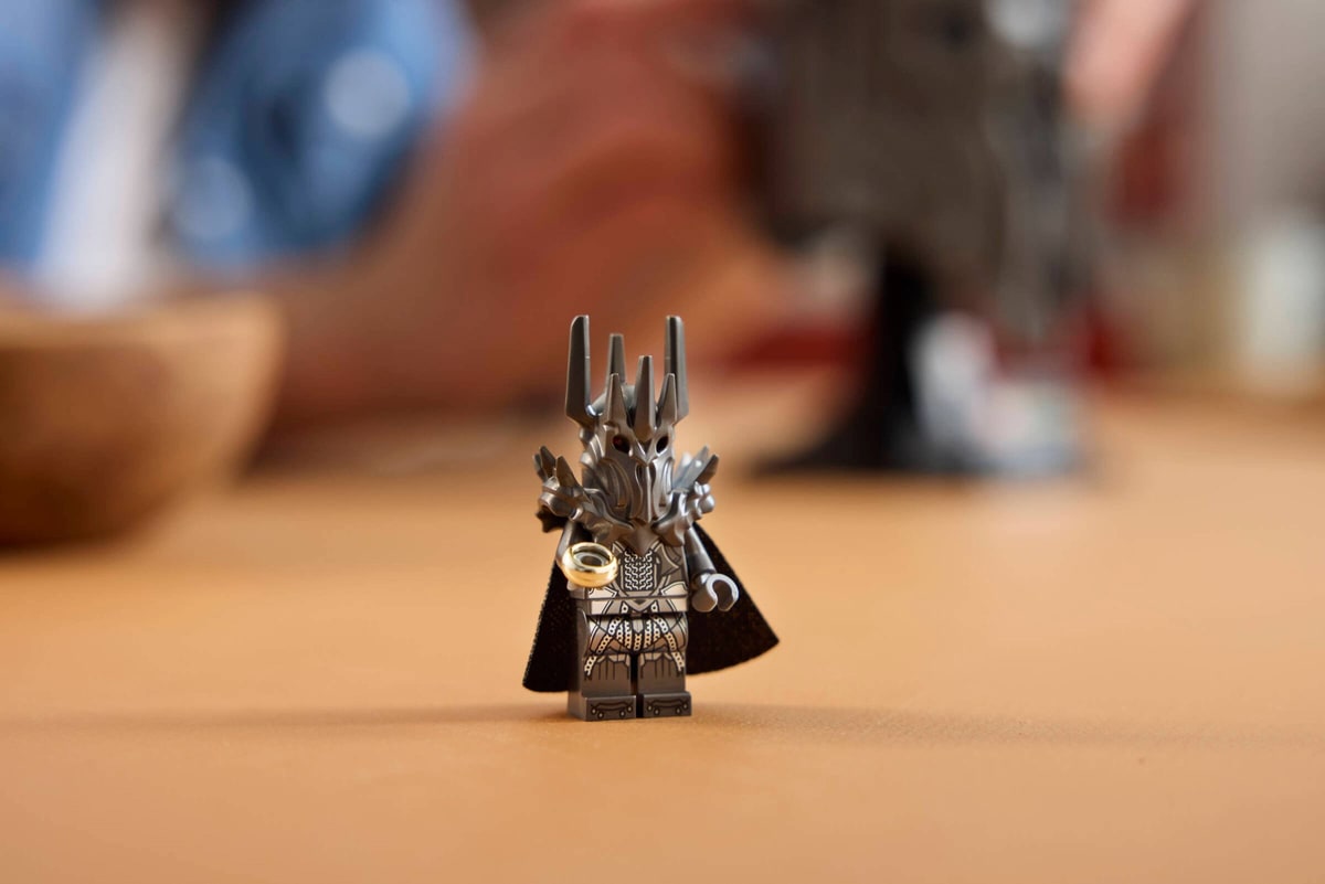 LEGO® 11373 Władca pierścieni: Hełm Saurona - zdjęcie 10