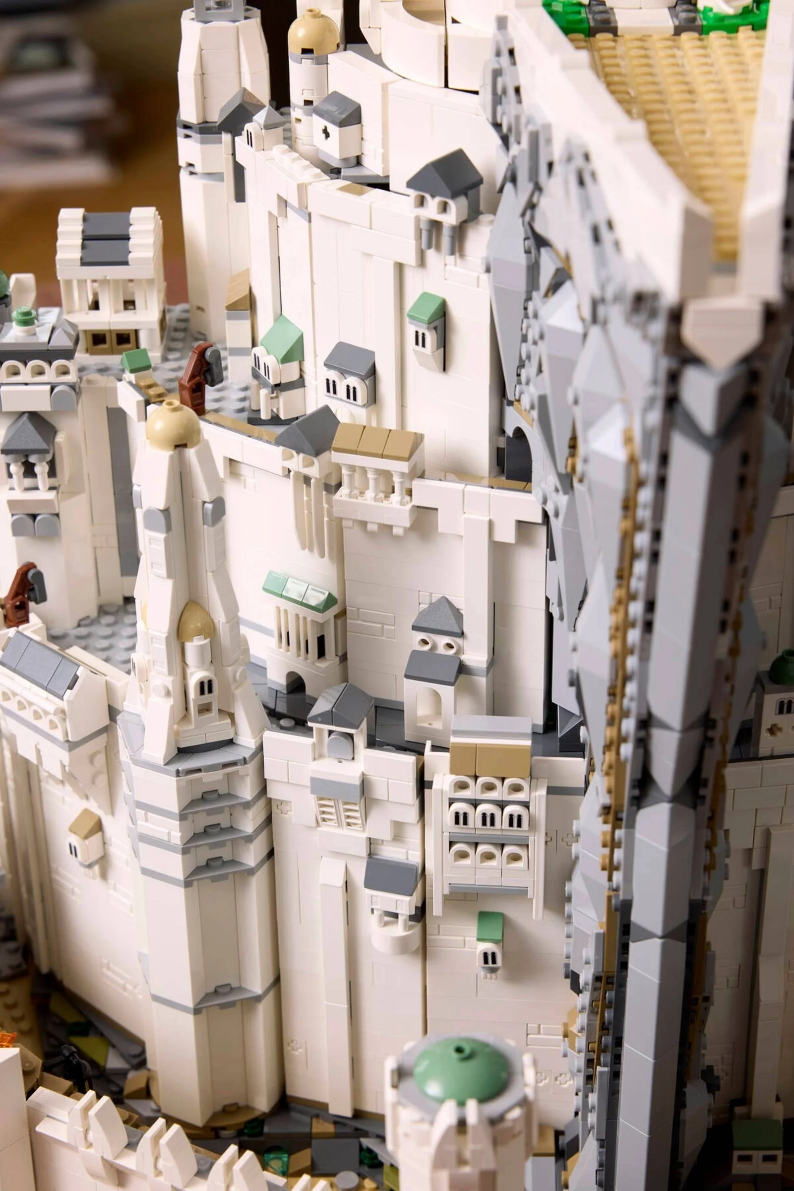 LEGO® 11377 Władca pierścieni: Minas Tirith - zdjęcie 19