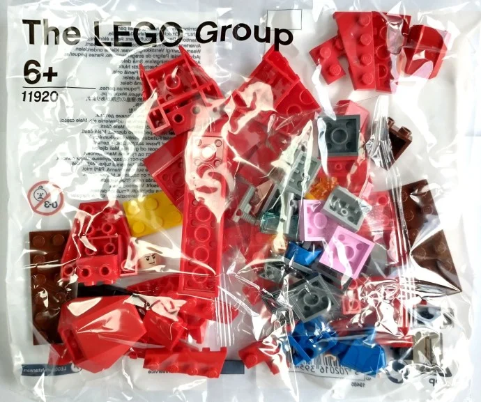 Star Wars: Build Your Own Adventure Galactic Missions parts