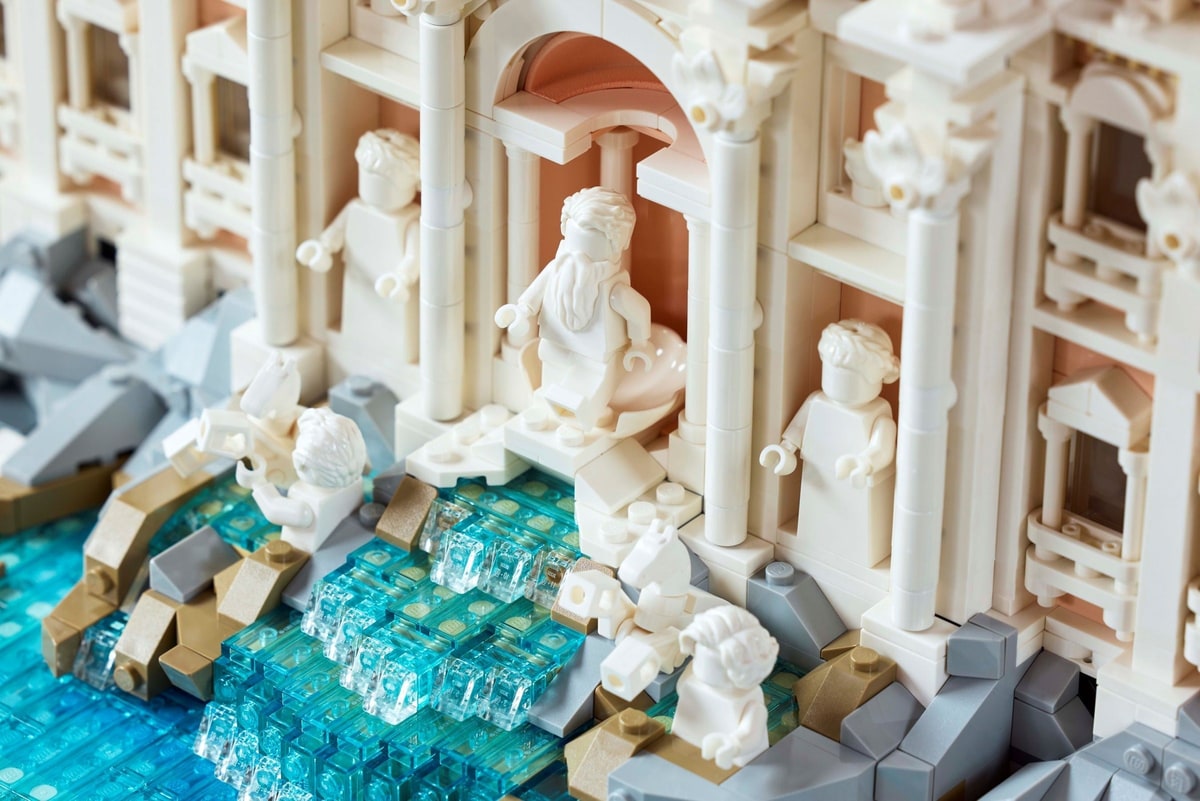 LEGO® 21062 Fontanna di Trevi - zdjęcie 12