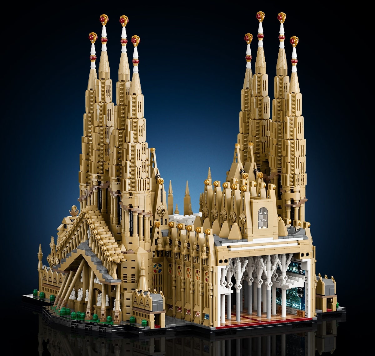 LEGO® 21065 Sagrada Família - zdjęcie 29