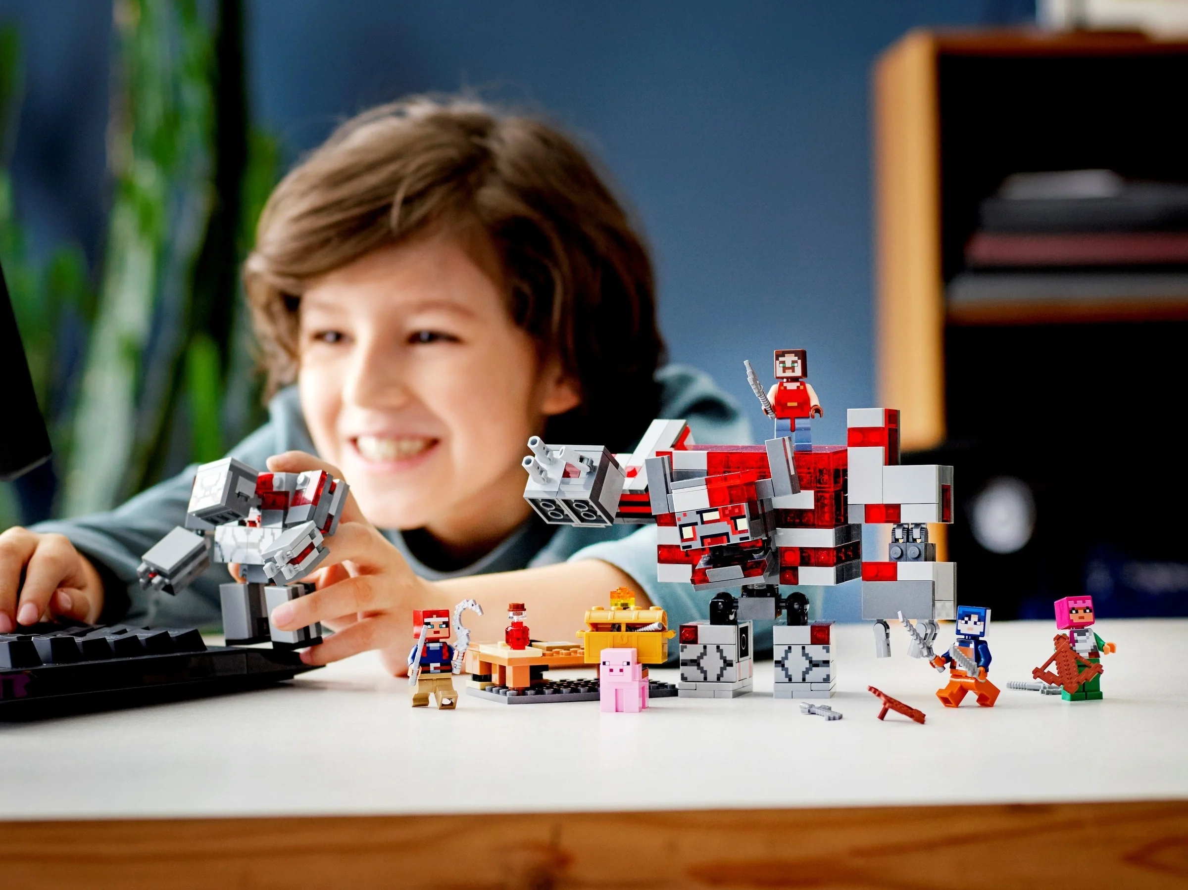 LEGO® 21163 Bitwa o czerwony kamień - zdjęcie 8