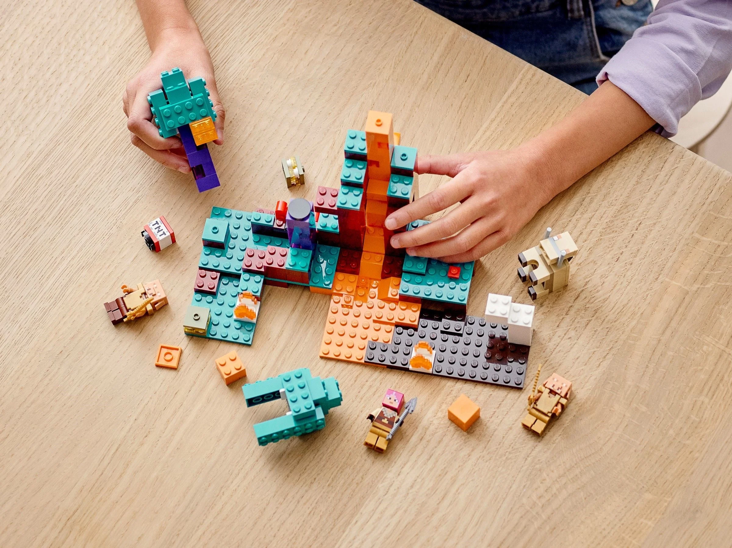 LEGO® 21168 Spaczony Las - zdjęcie 8