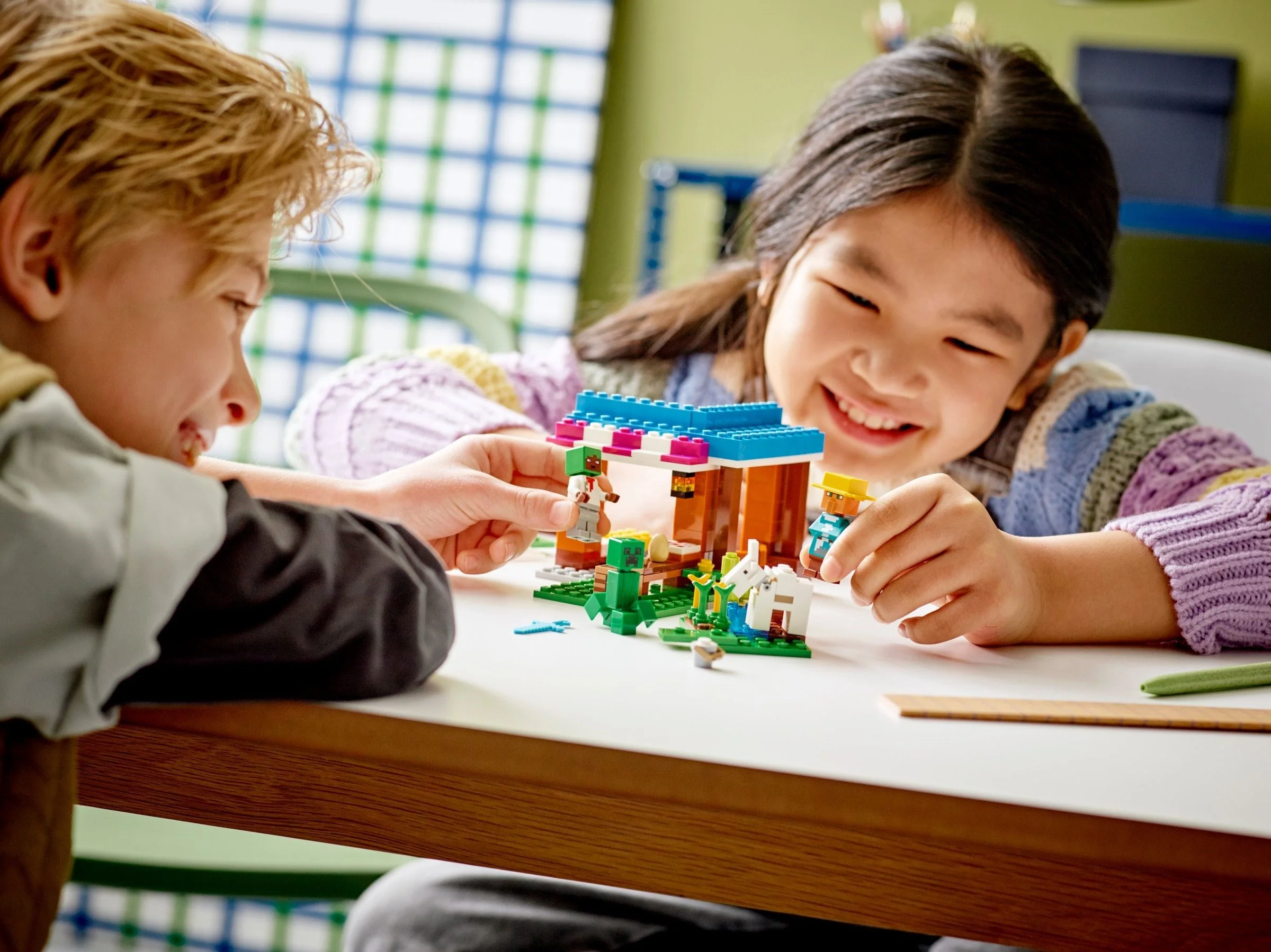 LEGO® 21184 Klocki Zestaw Kurza Farma Hodowla Kurczaków Jak Z Gry - zdjęcie 7