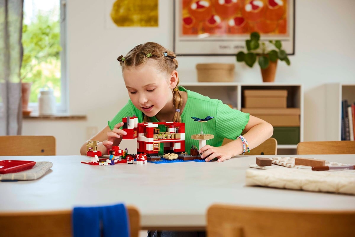 LEGO® 21270 Dom grzybowej krowy - zdjęcie 10
