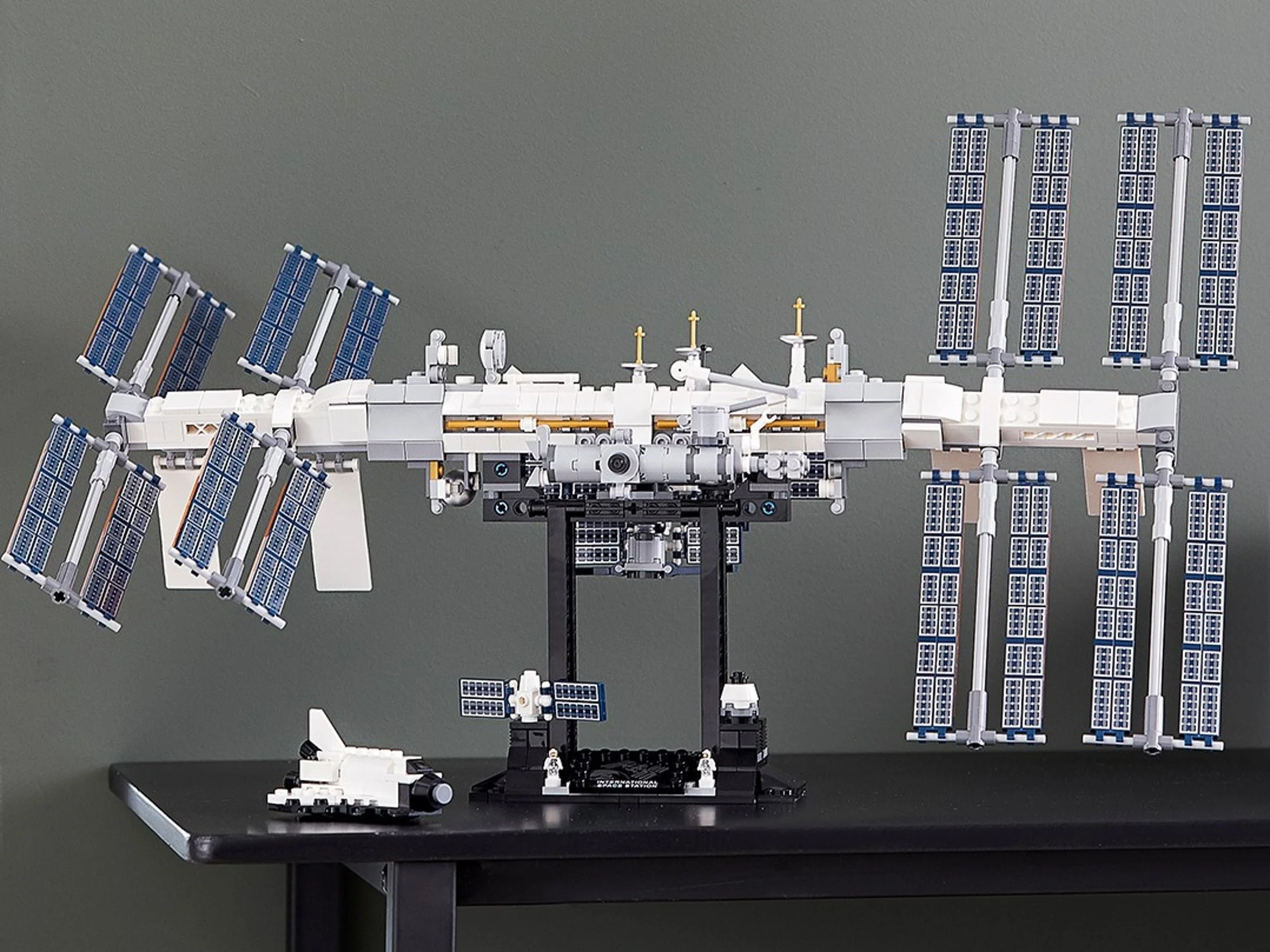 LEGO® 21321 Ideas Międzynarodowa Stacja Kosmiczna - zdjęcie 8