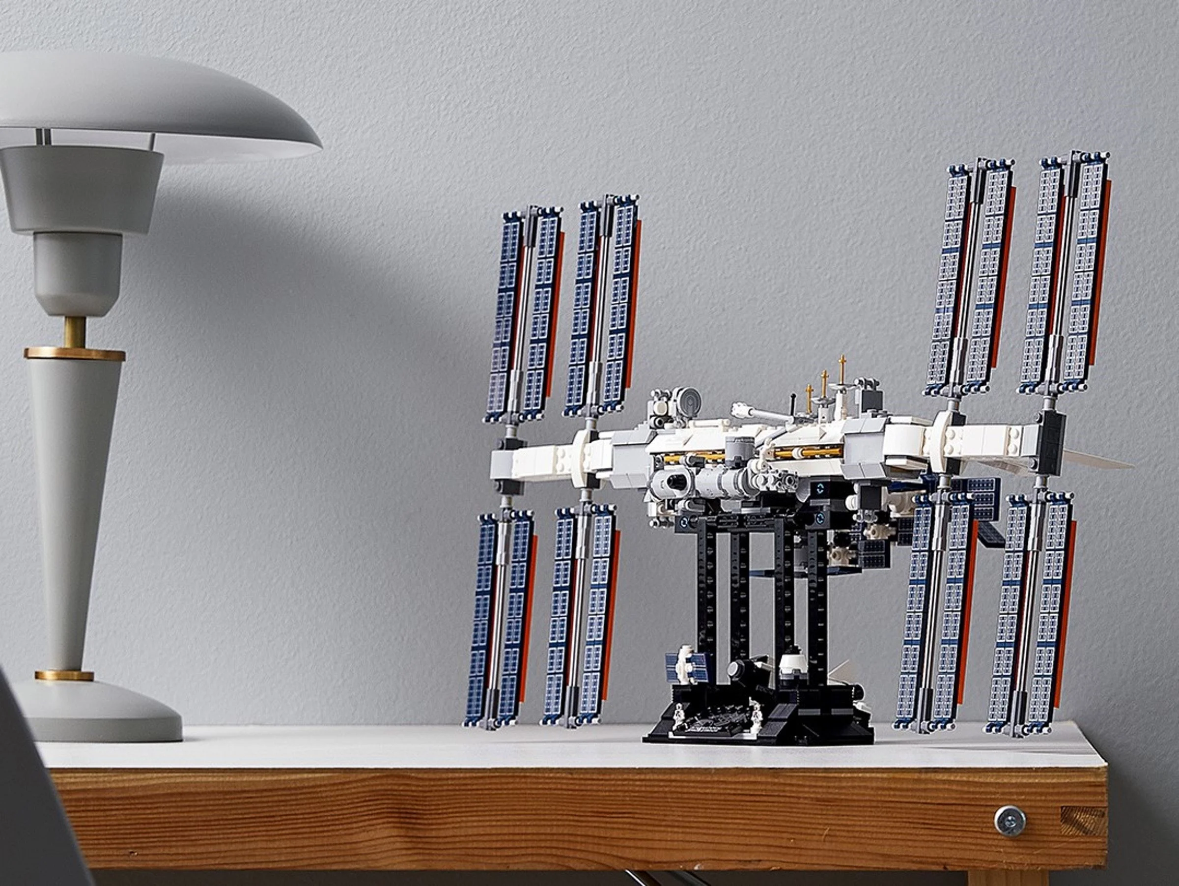 LEGO® 21321 Ideas Międzynarodowa Stacja Kosmiczna - zdjęcie 15