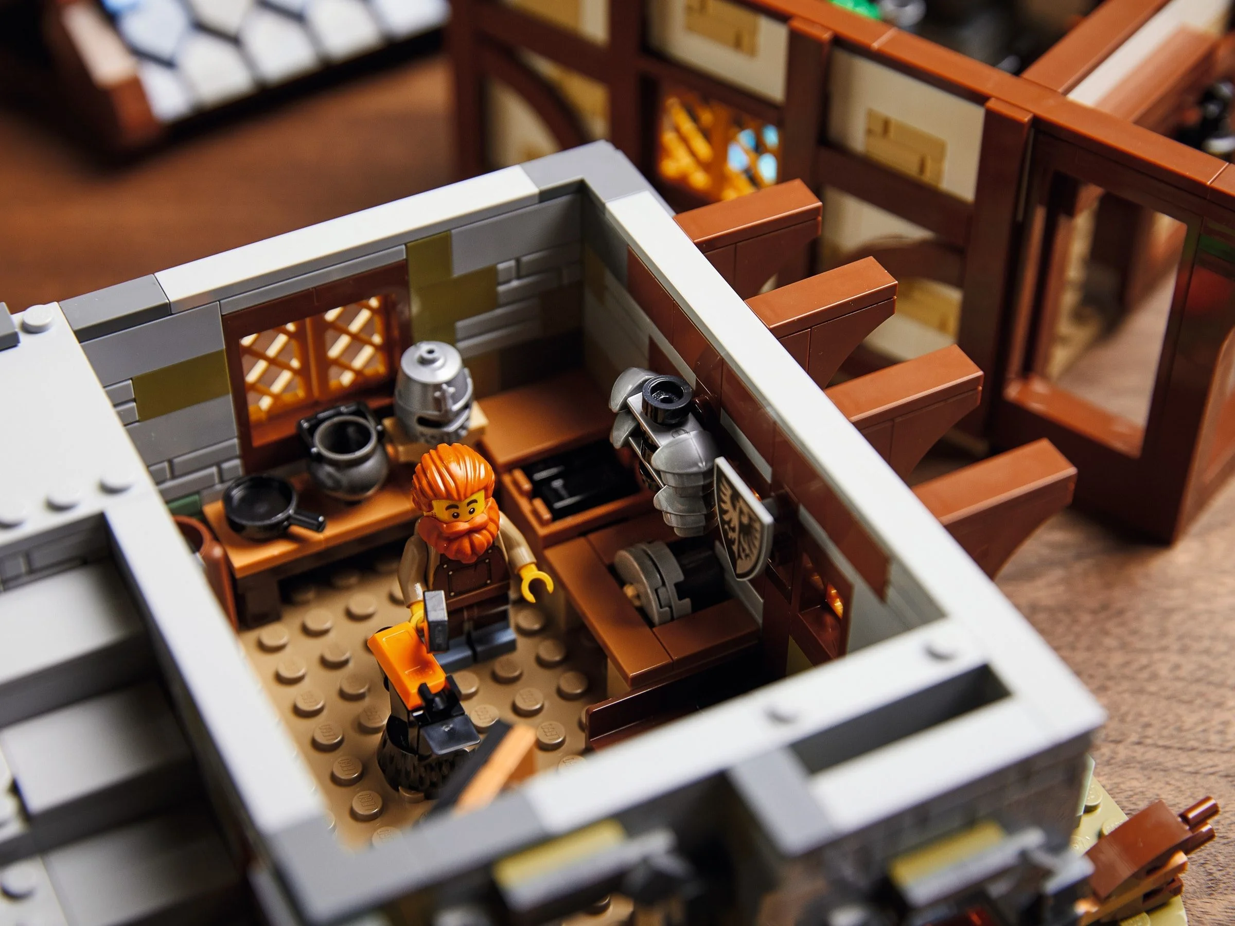 LEGO® 21325 Średniowieczna kuźnia - zdjęcie 20