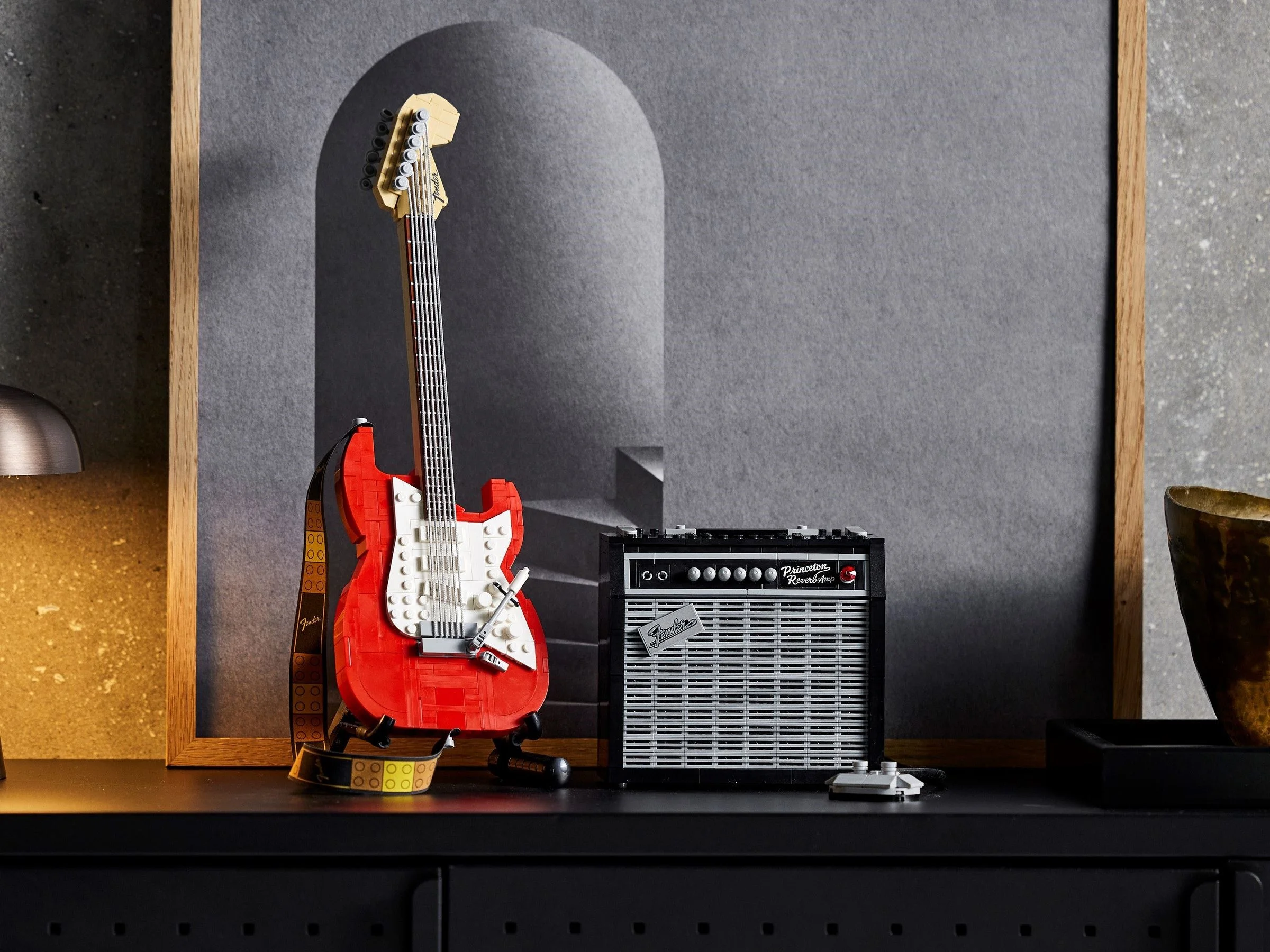 LEGO® 21329 Ideas Fender Stratocaster - zdjęcie 7