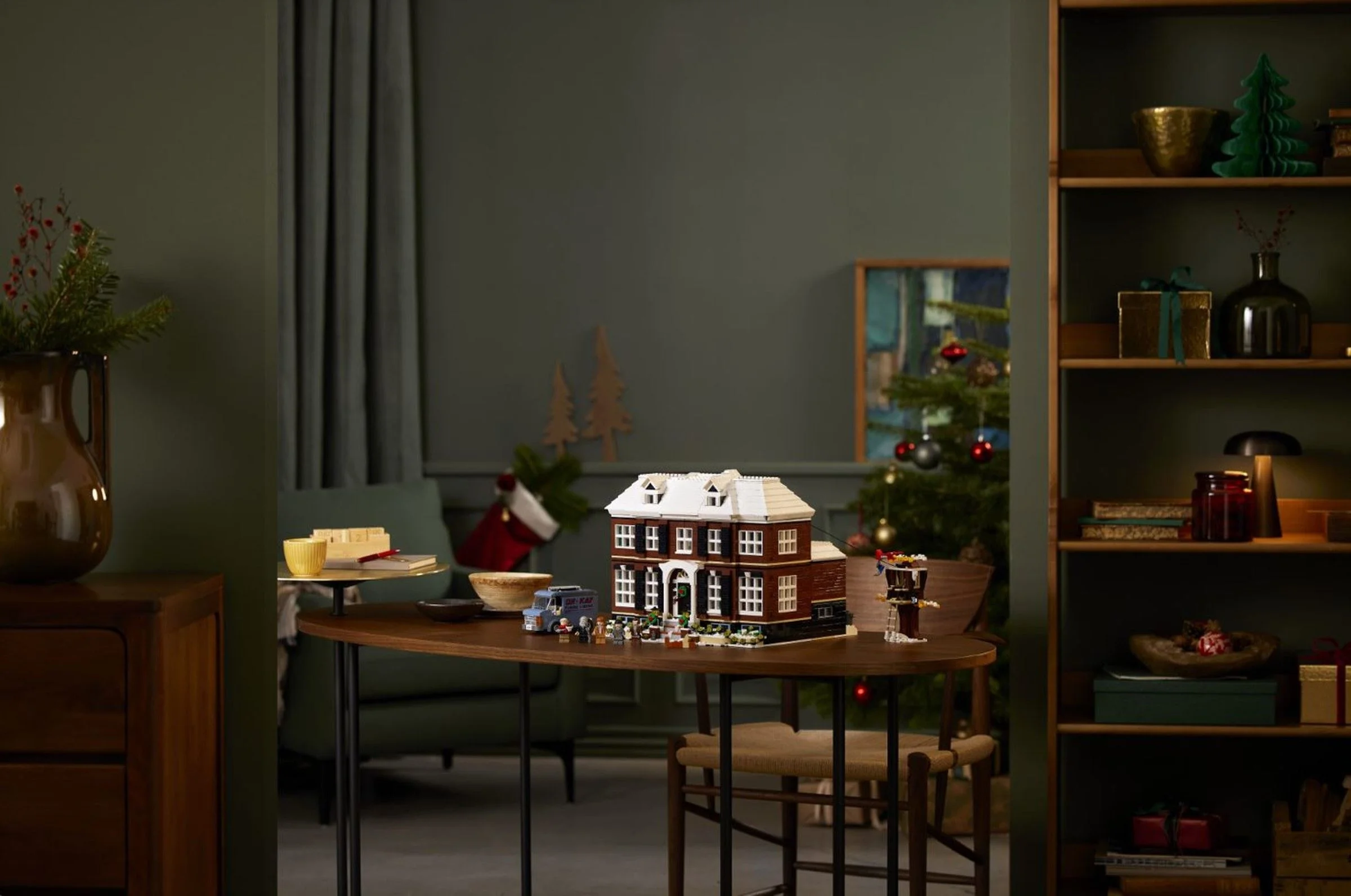 LEGO® 21330 Klocki Lego Ideas Wspaniały Duży Dom z Filmu Kevin Sam w Domu - zdjęcie 14