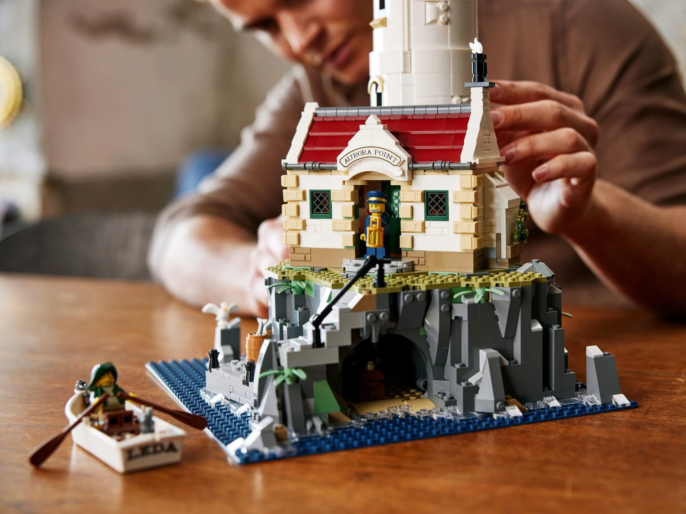 LEGO® 21335 Zmechanizowana latarnia - zdjęcie 3