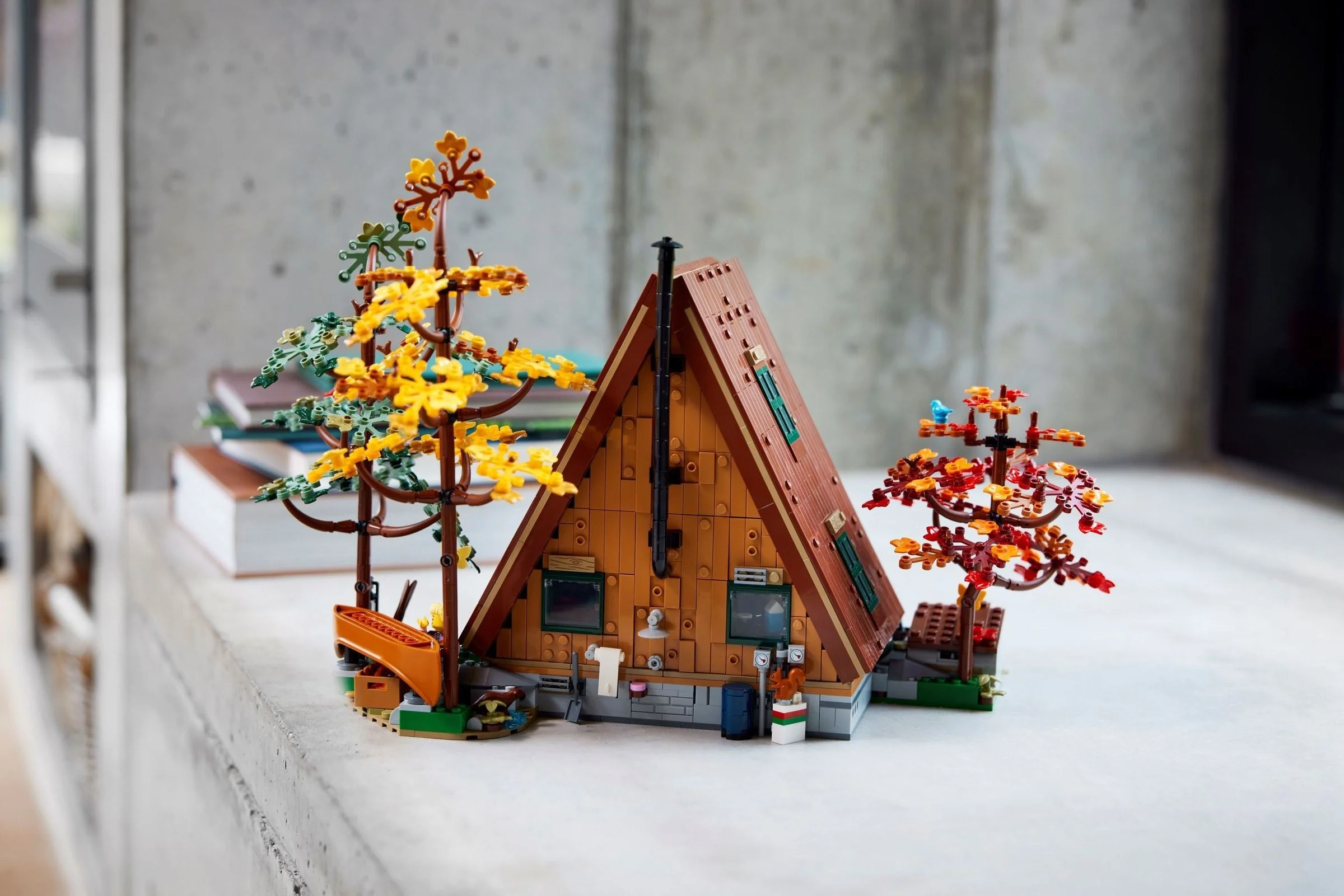 LEGO® 21338 Chatka w kształcie litery A - zdjęcie 16