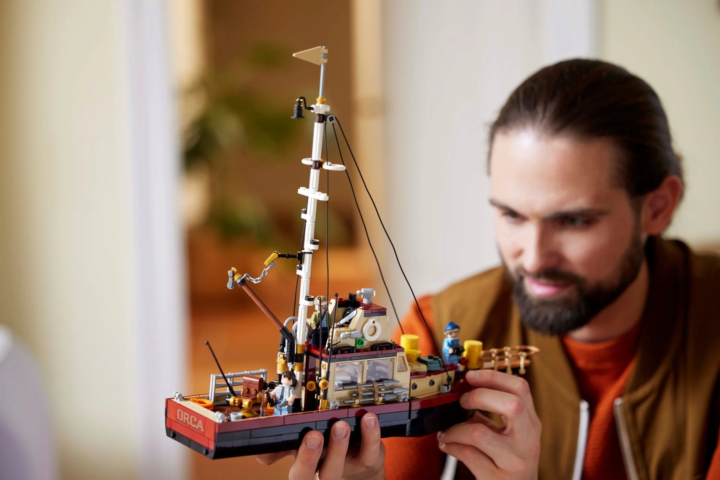 LEGO® 21350 Ideas Szczęki 21350 - zdjęcie 3