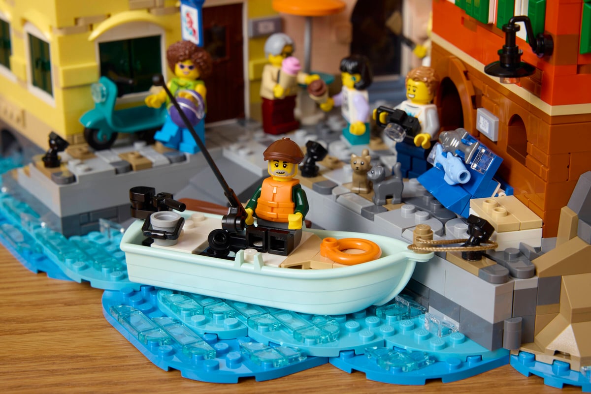 LEGO® 21359 Włoska riwiera - zdjęcie 18